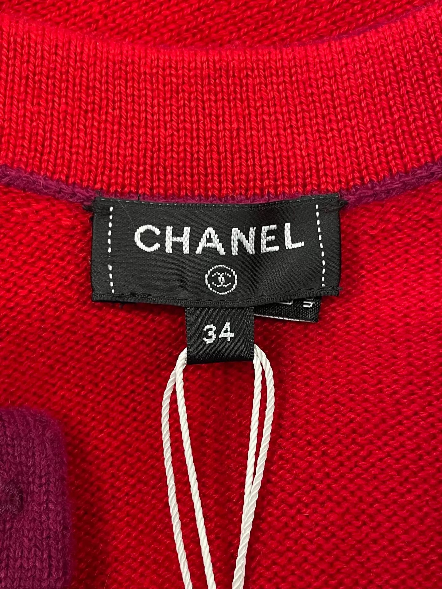 Chanel CHANEL Red Color Blocked Cardigan Dress Size XS / US 0-2 / IT 36-38 - 5 Thumbnail