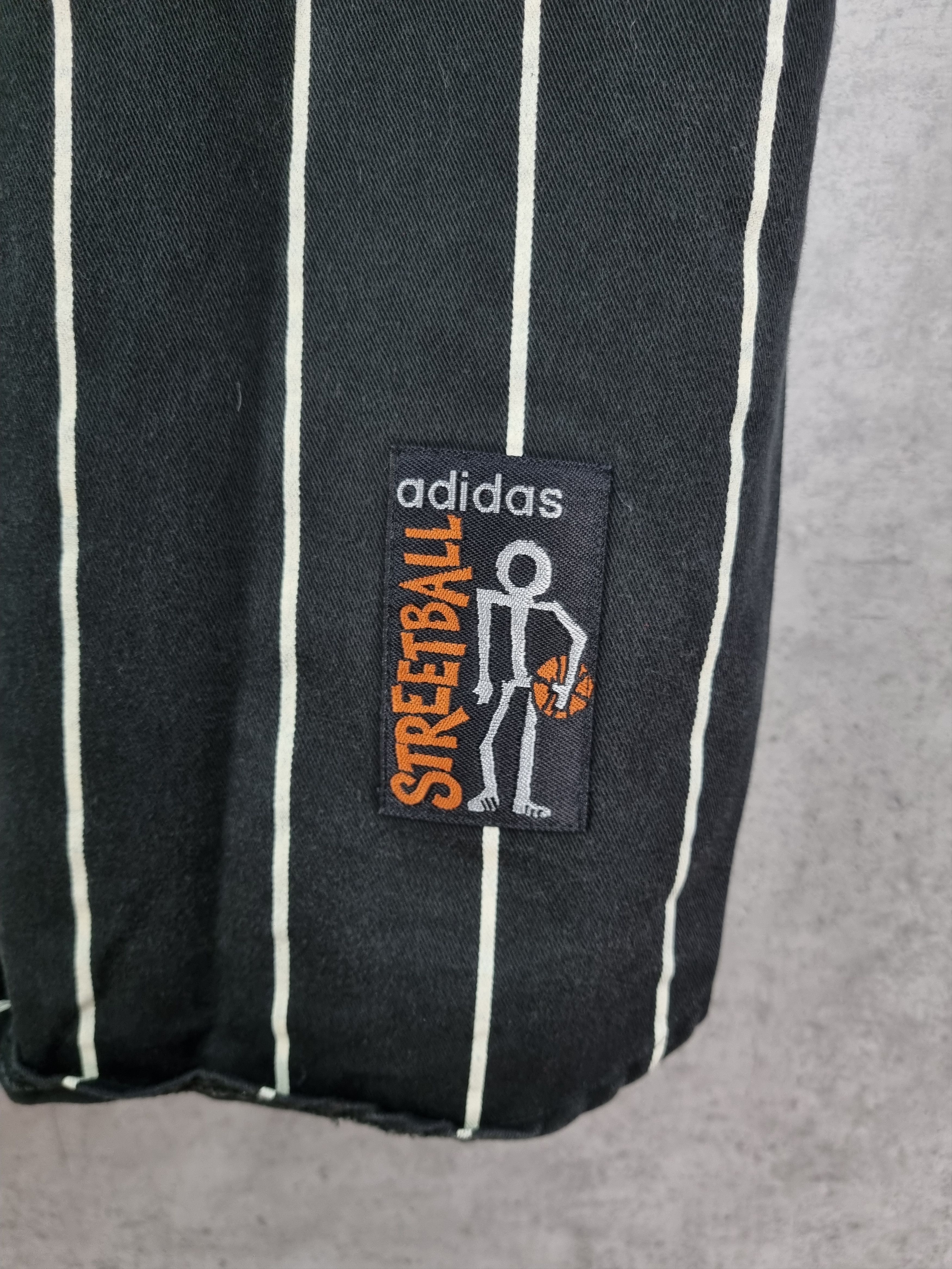Adidas × Vintage Adidas Streetball Spellout Big Logo Basketball Jersey Size US L / EU 52-54 / 3 - 16 Thumbnail