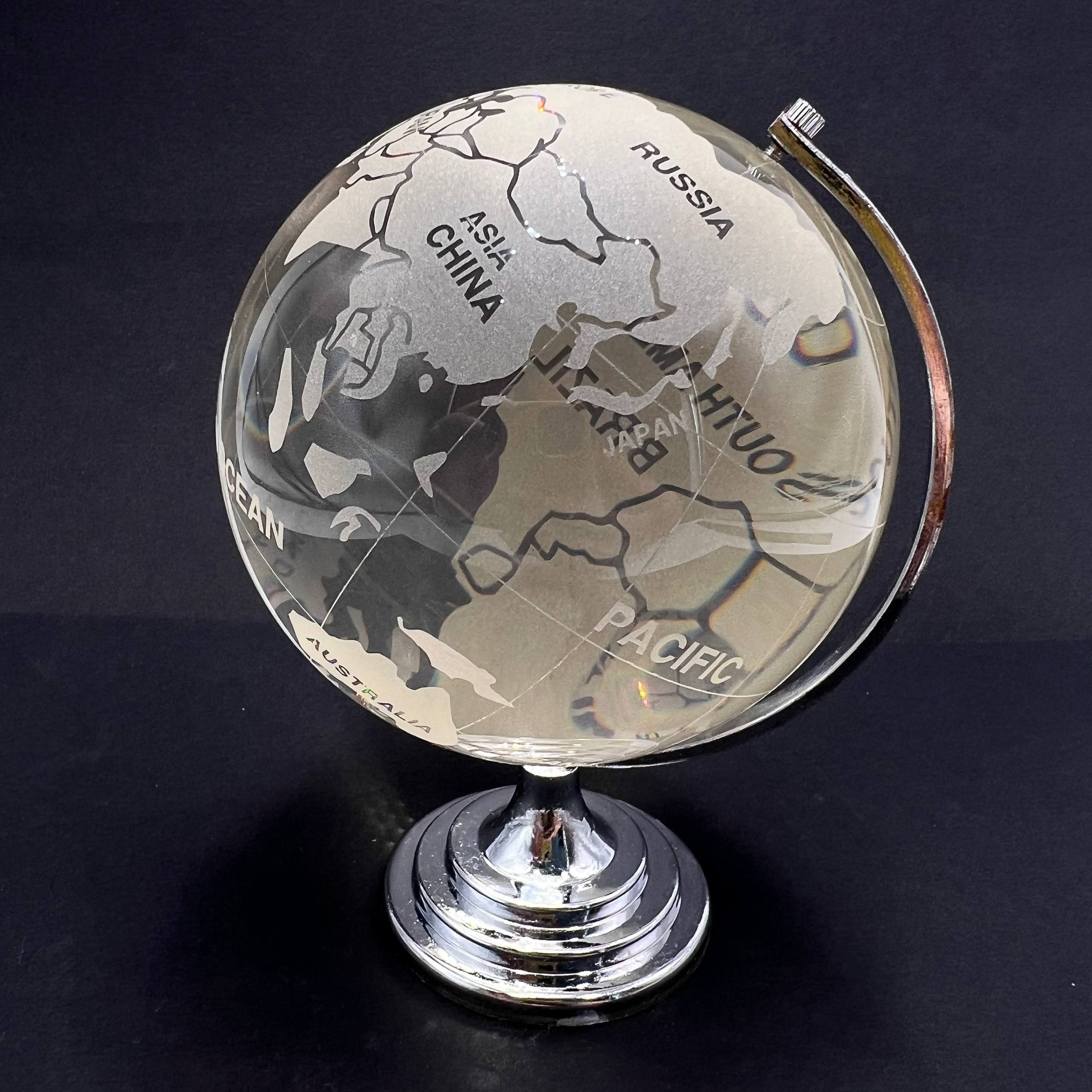 Vintage 1600g Vintage Crystal Glass Globe Sphere Etched World Map Size ONE SIZE - 7 Thumbnail
