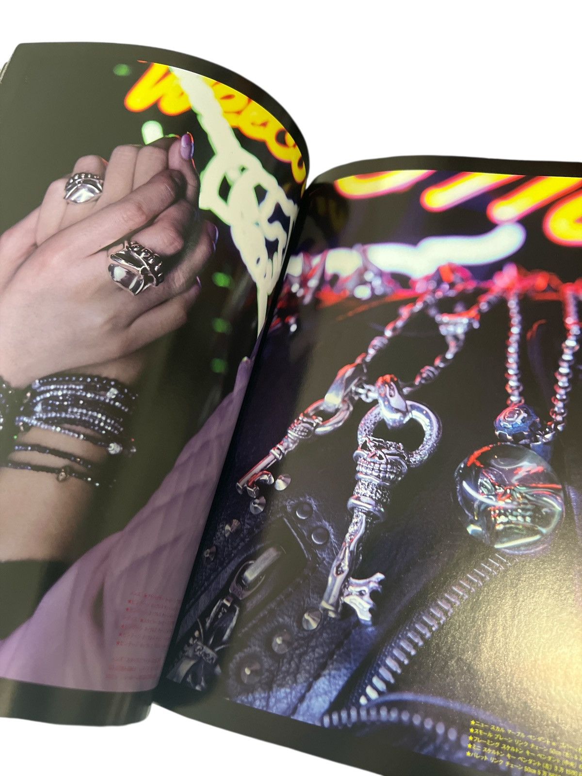 Chrome Hearts CHROME HEARTS Magazine 2012 Silver Book Guide Book Japan Size ONE SIZE - 7 Thumbnail
