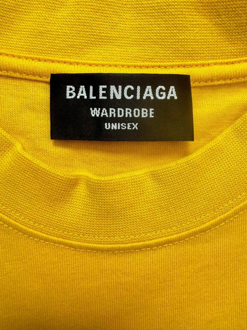 Balenciaga Balenciaga Yellow embroidered cola short sleeve 2502-Nextar Size US S / EU 44-46 / 1 - 3 Thumbnail
