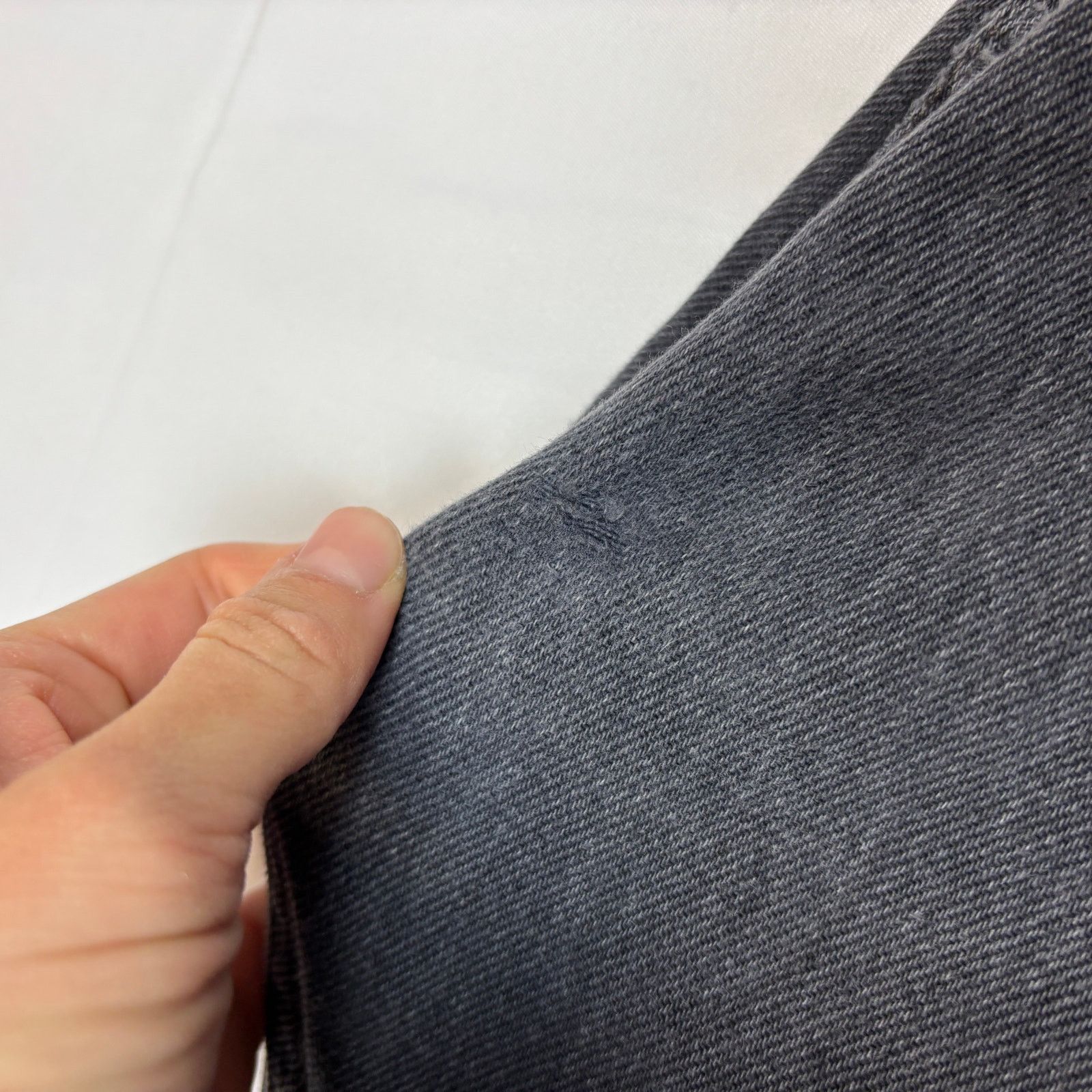 Levi's Vintage Levi's 501 Straight Leg Black Denim Jeans 35x31 Size US 35 - 13 Thumbnail