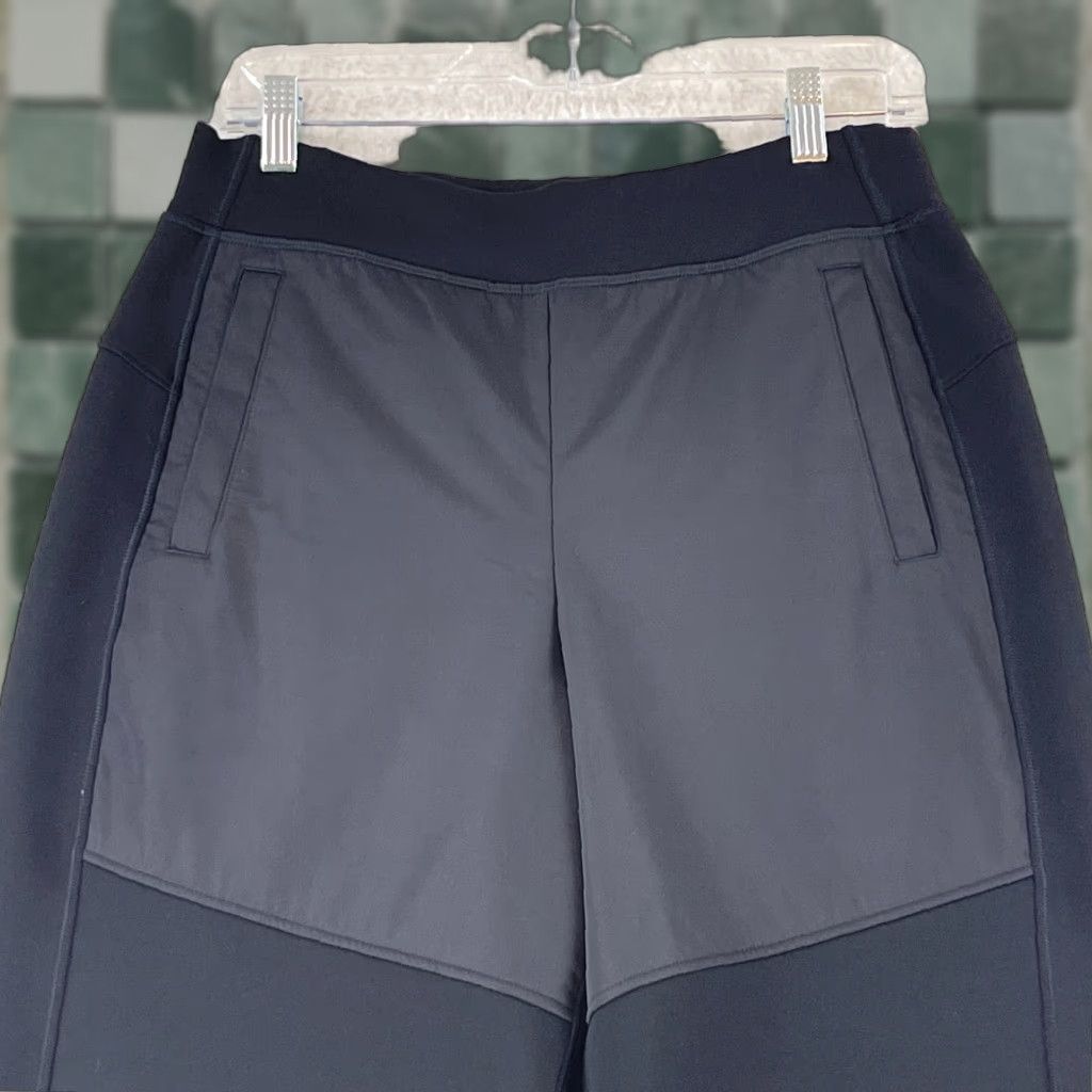 Athleta Athleta Black Get Set Hybrid Jogger Pants Womens Pull On Elastic Waist Size M Jogger Casual Activewear Size 32" / US 10 / IT 46 - 1 Thumbnail