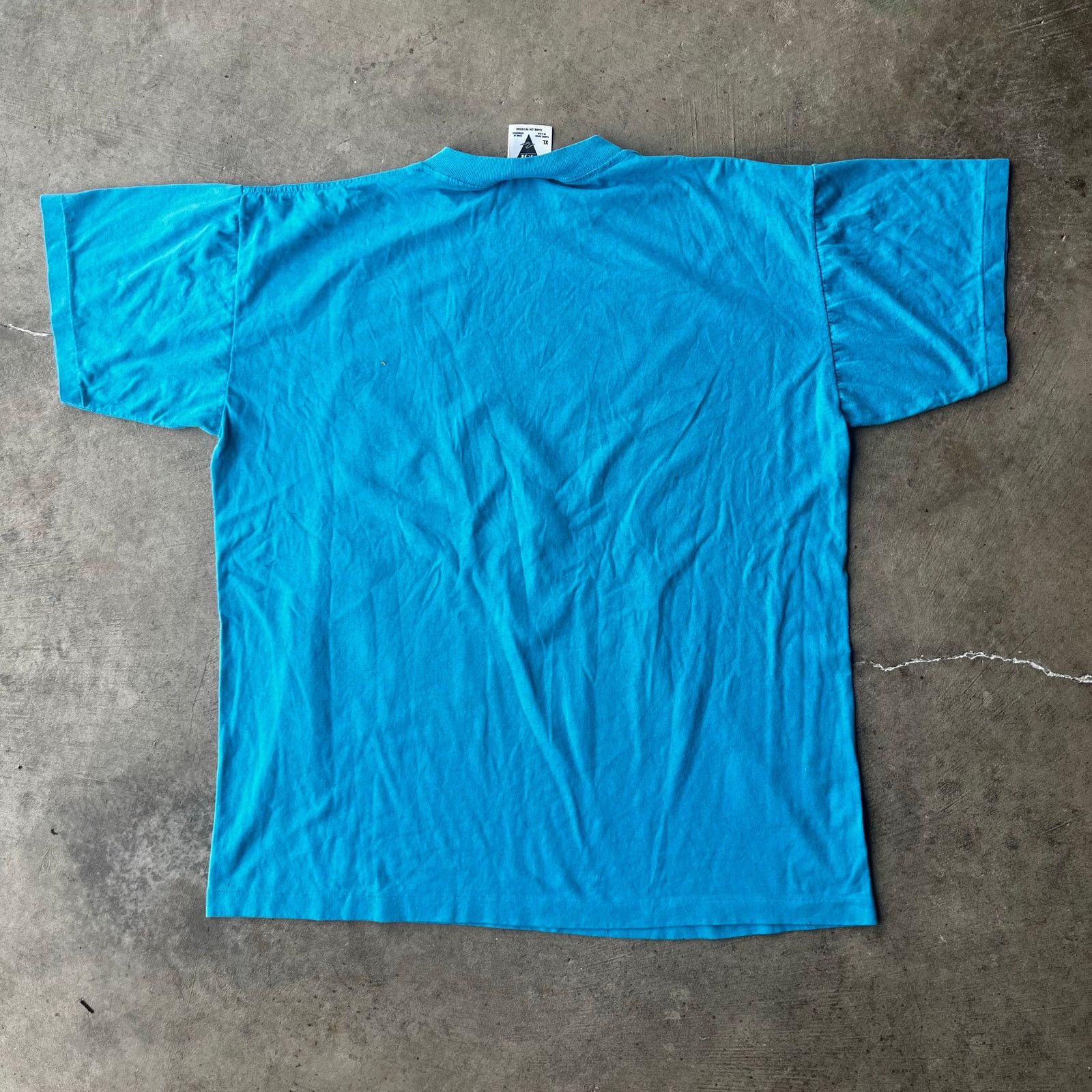 Vintage VINTAGE 1991 SSI MACHO EARTH NATIVES TV CLICK TEE SHIRT XL Size US XL / EU 56 / 4 - 3 Thumbnail