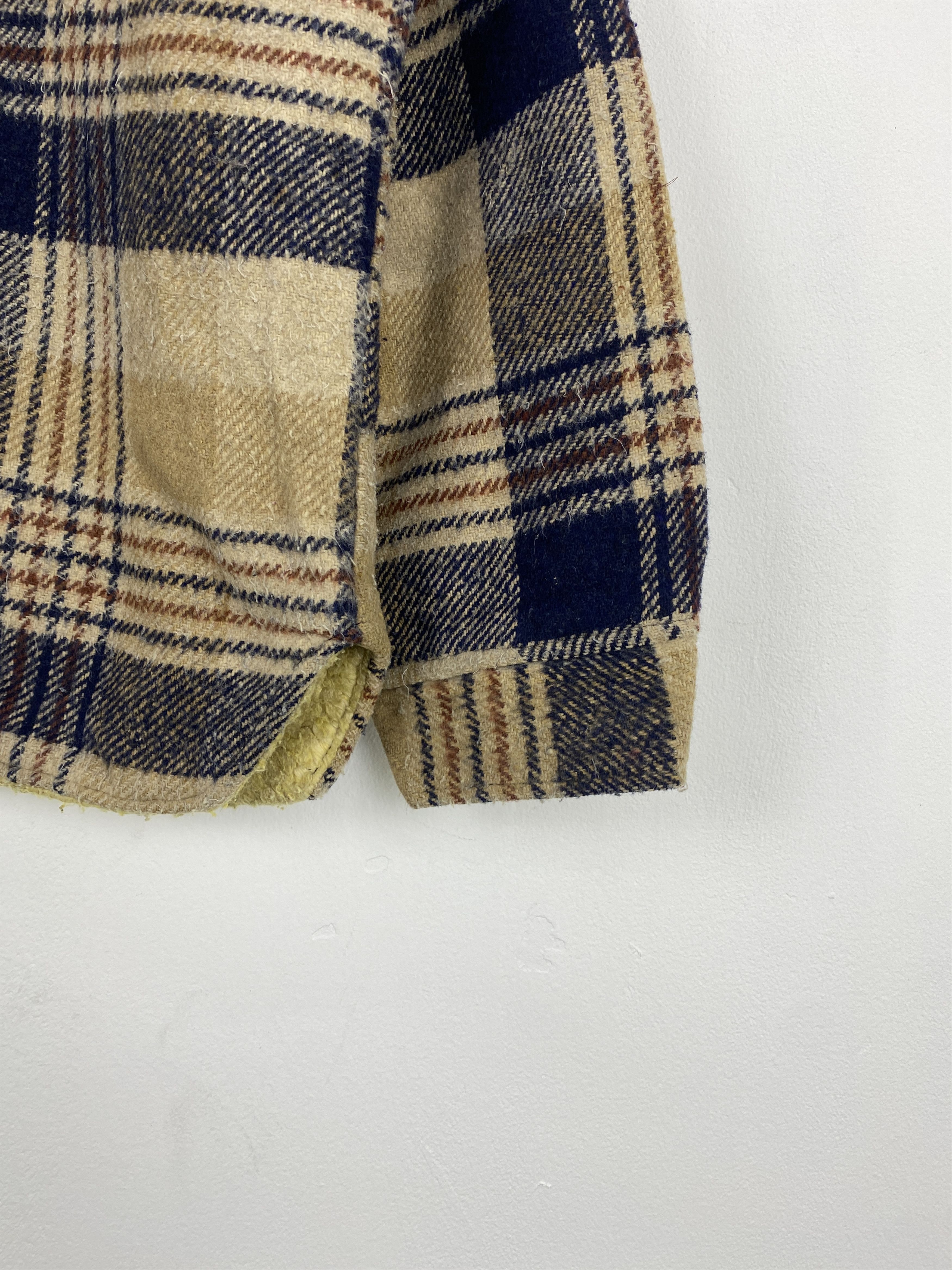 Portuguese Flannel × Vintage 60s Portuguese Flannel Plaid Sherpa Fleece Jacket Size US L / EU 52-54 / 3 - 6 Thumbnail