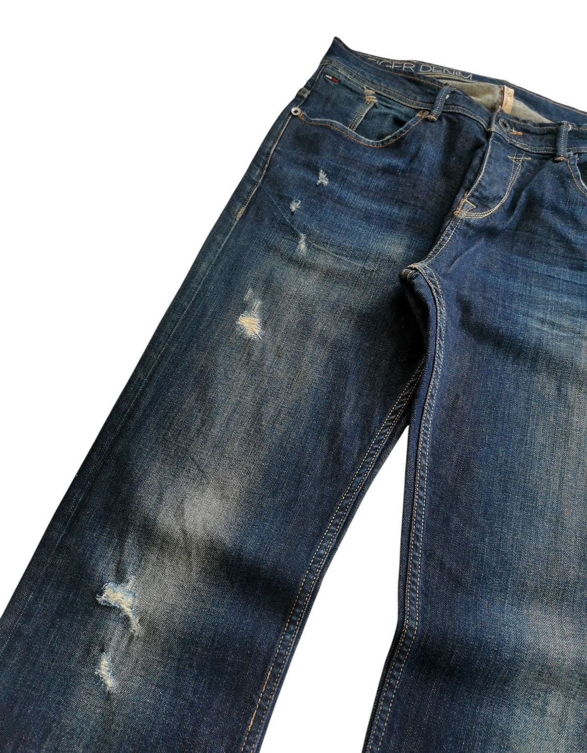 Tommy Hilfiger Tommy Hilfiger Denim Distressed Jeans Size US 32 / EU 48 - 6 Thumbnail
