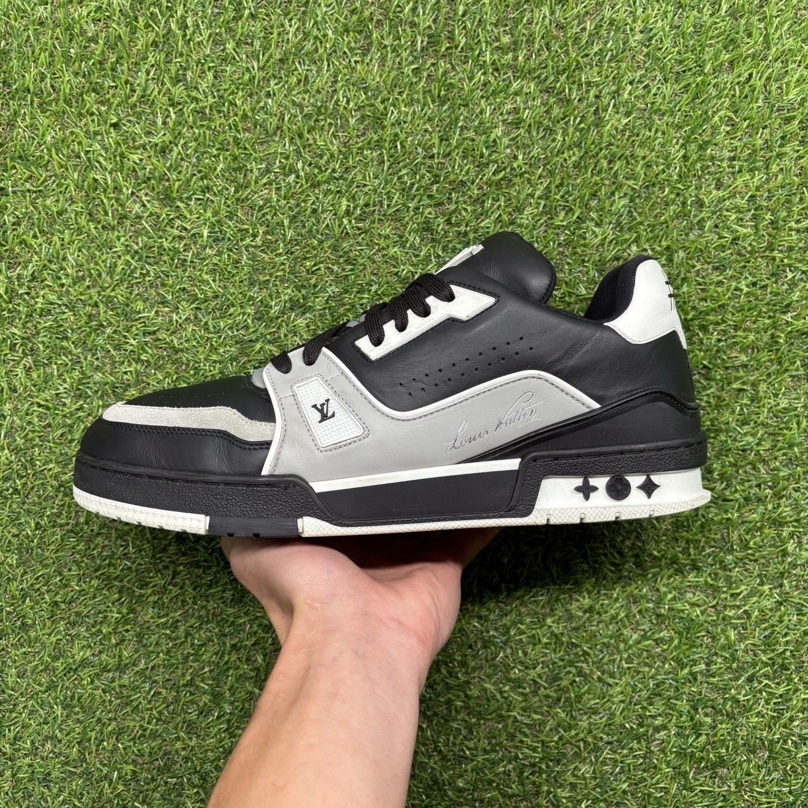 Louis Vuitton 9.5-10 US Louis Vuitton Trainer ' Black Grey White ' | GOOD! Size US 10 / EU 43 - 12 Thumbnail