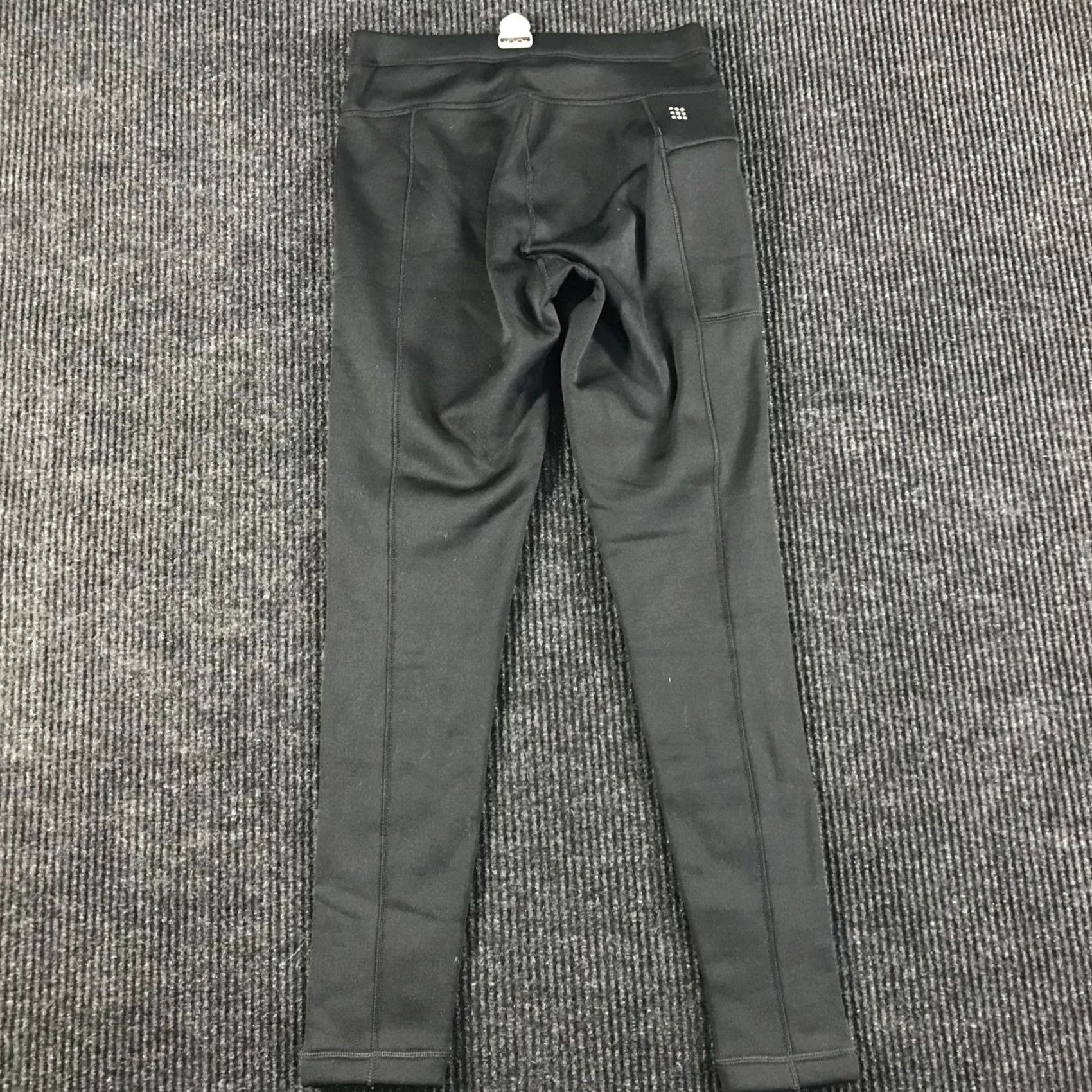 Vintage VINTAGE Title Nine Womens Black Fleece Lined Athletic Leggings Pockets Size S Size 28" / US 6 / IT 42 - 4 Thumbnail