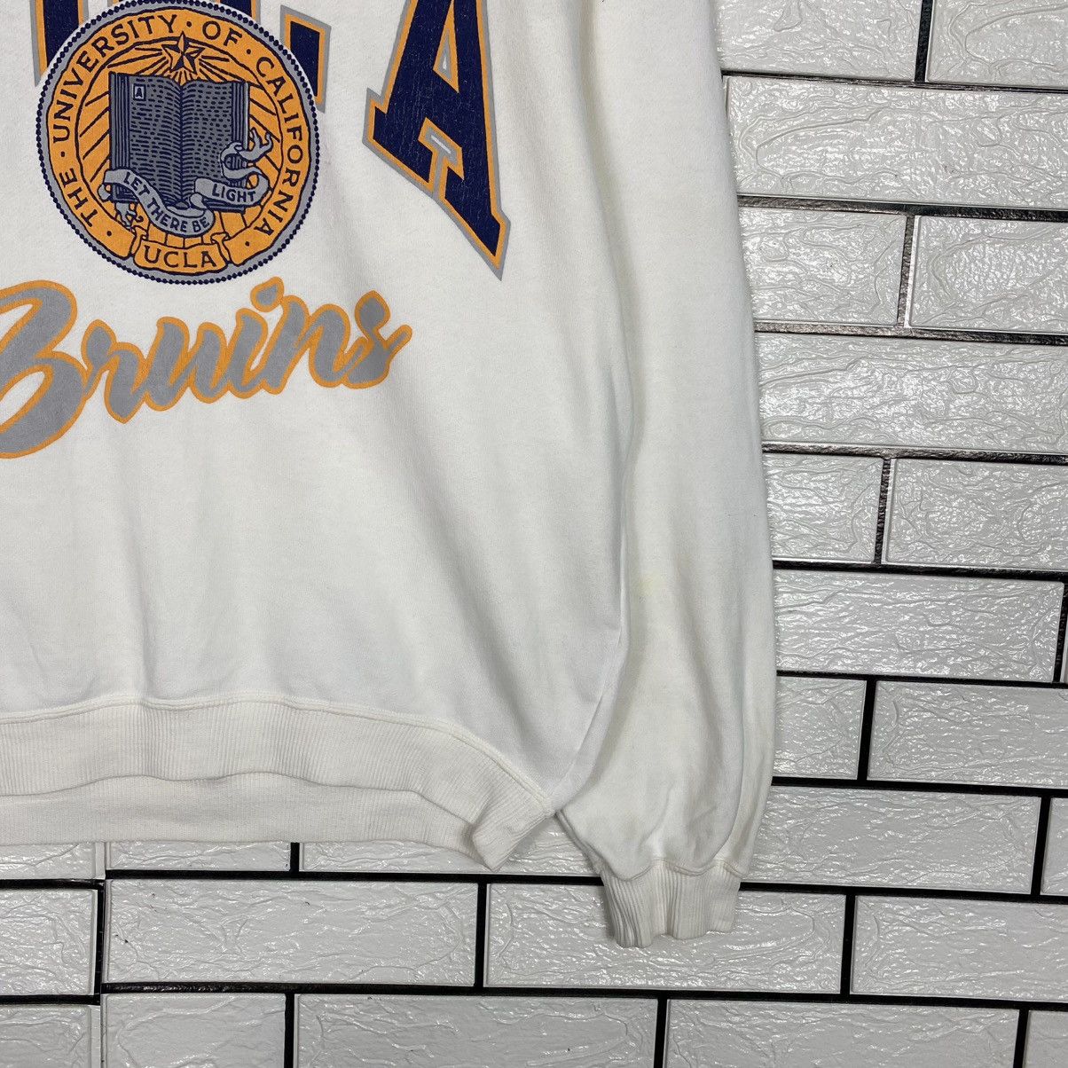 Vintage 🔥VINTAGE JUMPER SWEATSHIRT UCLA BIG LOGO Size US L / EU 52-54 / 3 - 5 Thumbnail