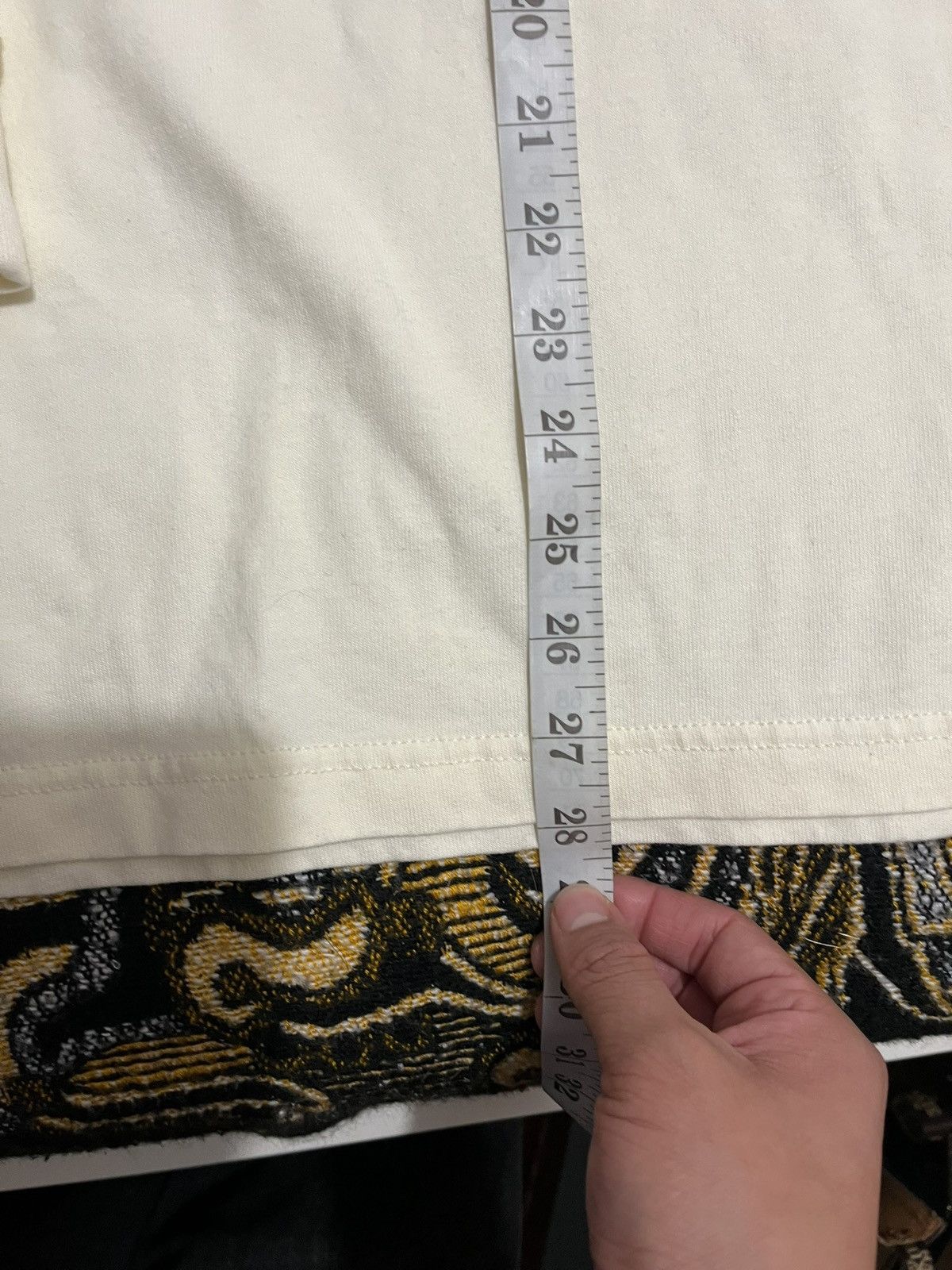 JW Anderson × Uniqlo Jwa x uniqlo cream polo Size US M / EU 48-50 / 2 - 4 Thumbnail