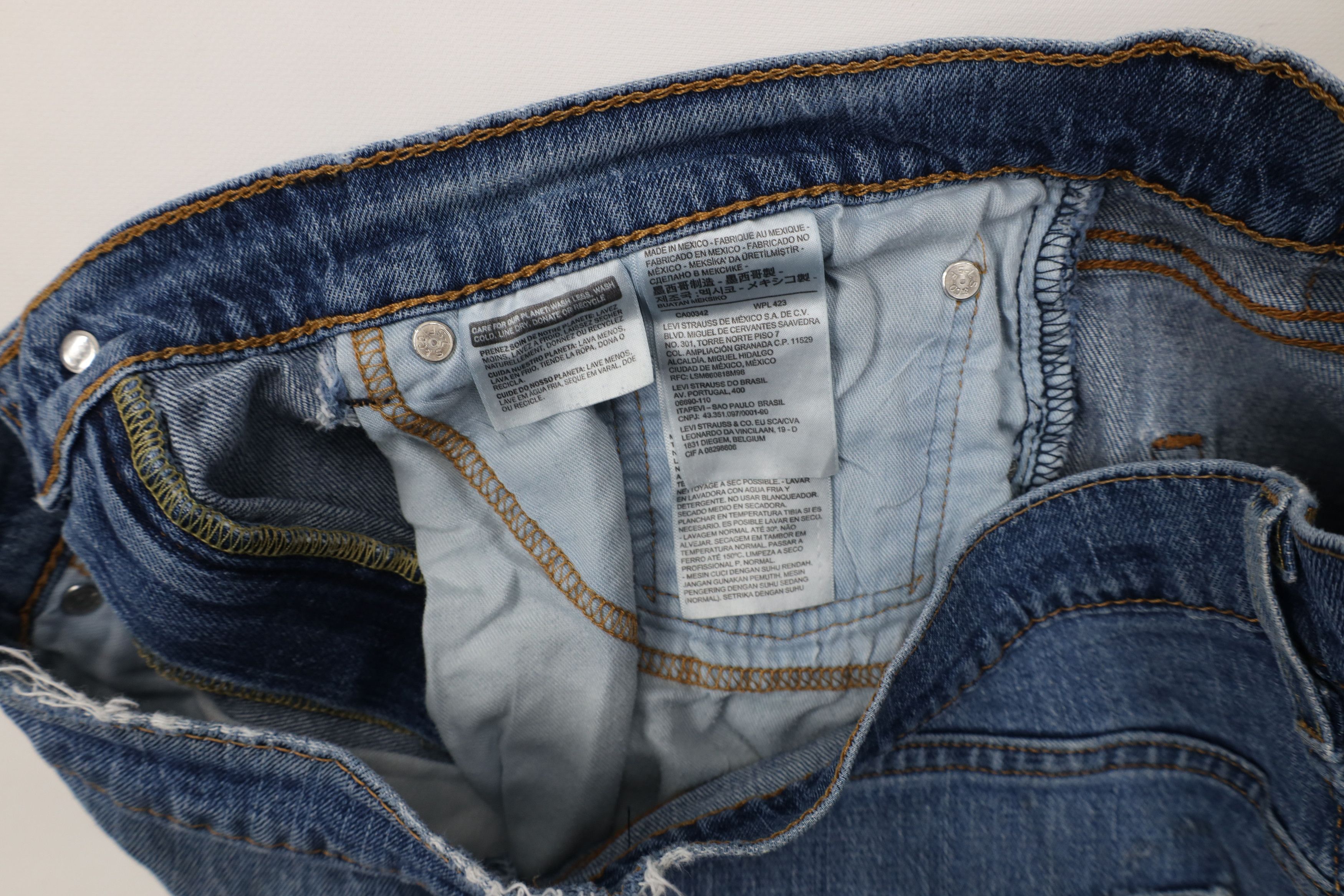 Levi's Vintage Y2K Levis 505 Regular Fit Straight Leg Denim Jeans Size US 36 / EU 52 - 12 Thumbnail