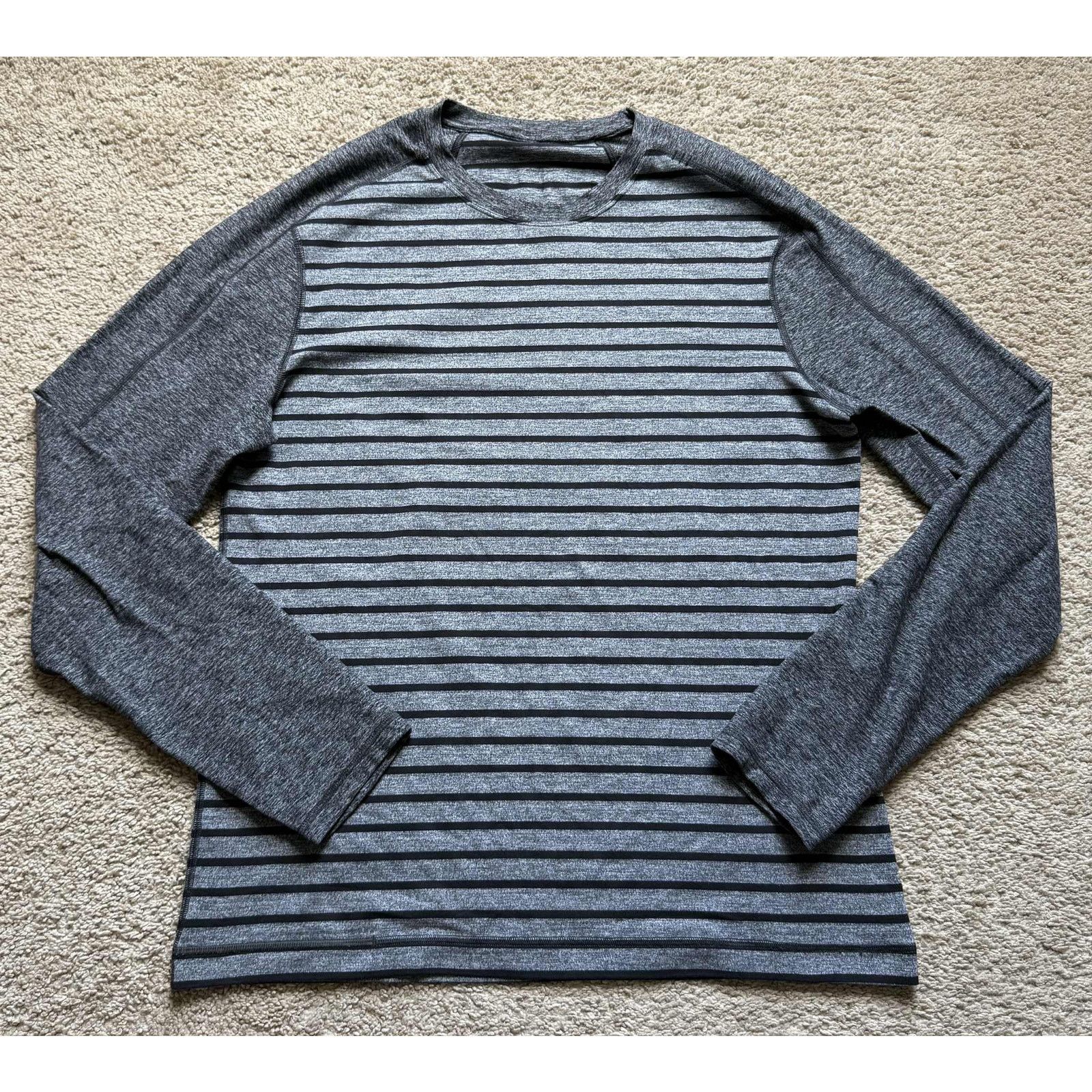 Lululemon Lululemon Surge Warm Crew T-Shirt Stripe Dark Slate Black Size US XL / EU 56 / 4 - 3 Thumbnail