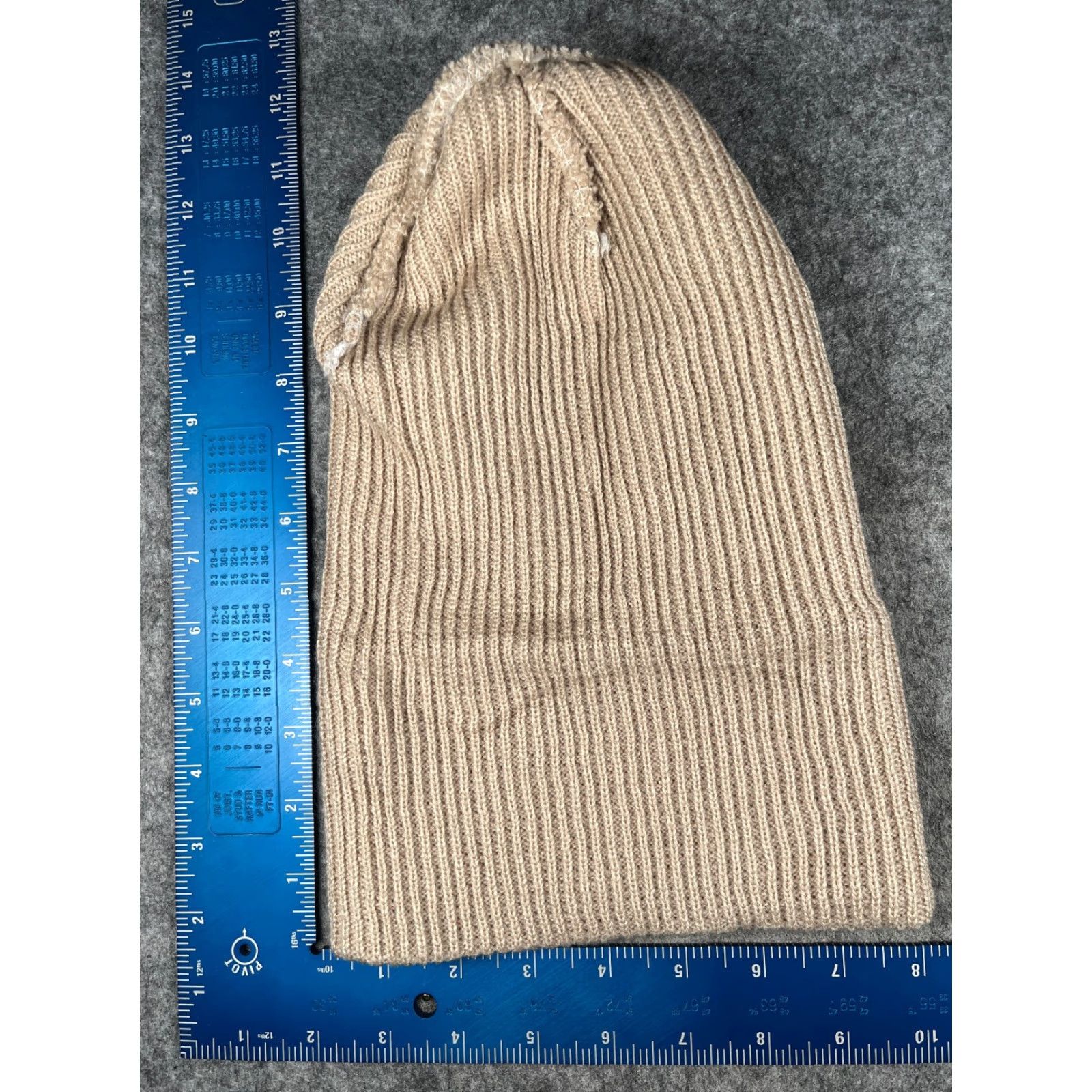 Vintage Beannie Toque Adult One Size Beige Knit 100% Acrylic Embroidered Cuffed Hat/Cap Unbranded Unisex Adults Beanie Size ONE SIZE - 4 Thumbnail