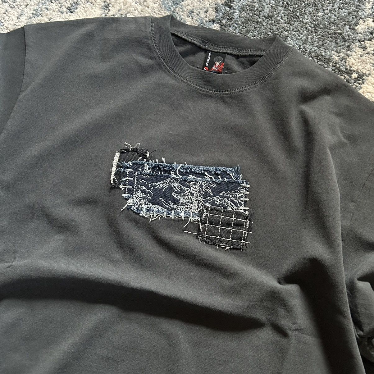 Derschutze BORO SASHiKO BOXY HEAVYWEiGHT TEE PATCHWORK STEEL BLUE Size US L / EU 52-54 / 3 - 1 Thumbnail