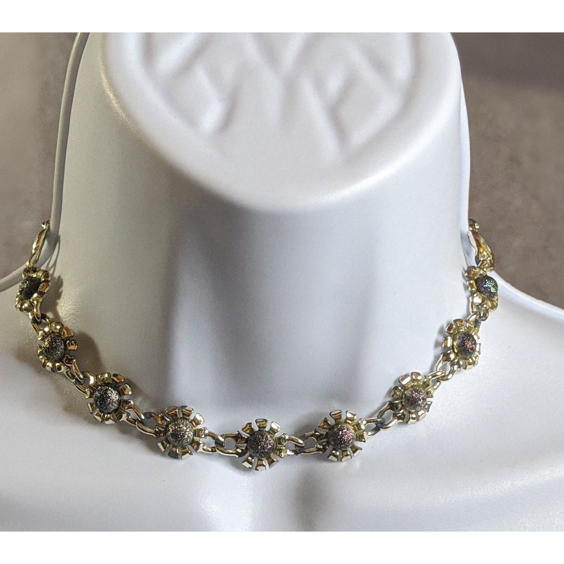 Other Vintage 90s Floral Oil Slick Purple And Silver Tone Necklace Size ONE SIZE - 1 Thumbnail