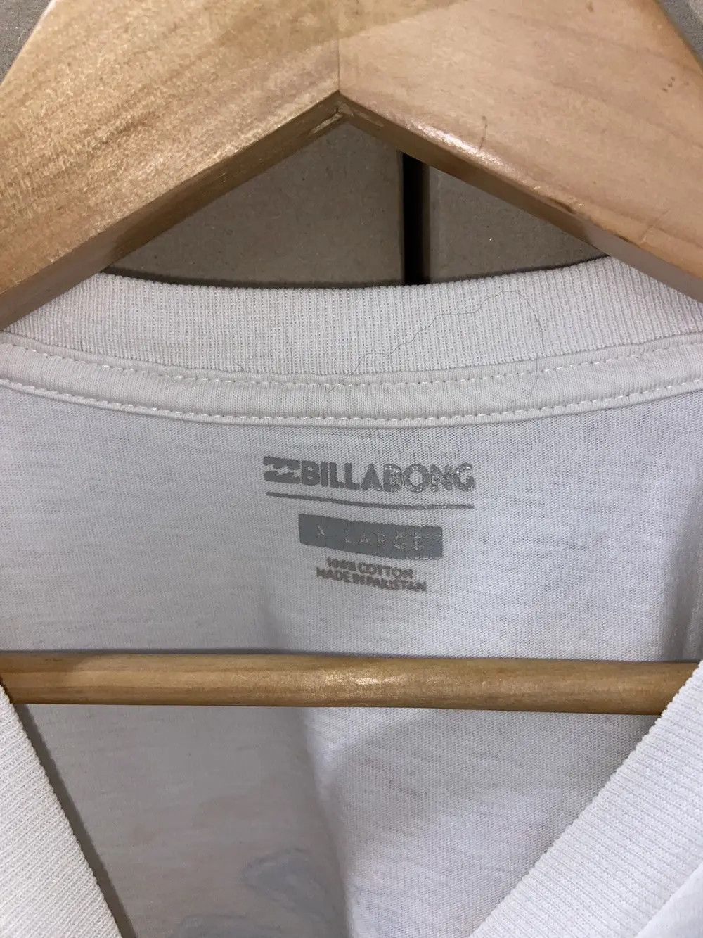 Billabong VINTAGE Y2K BILLABONG BIG LOGO TEE T SHIRT SURF SKATE HAWAII Size US XL / EU 56 / 4 - 11 Thumbnail
