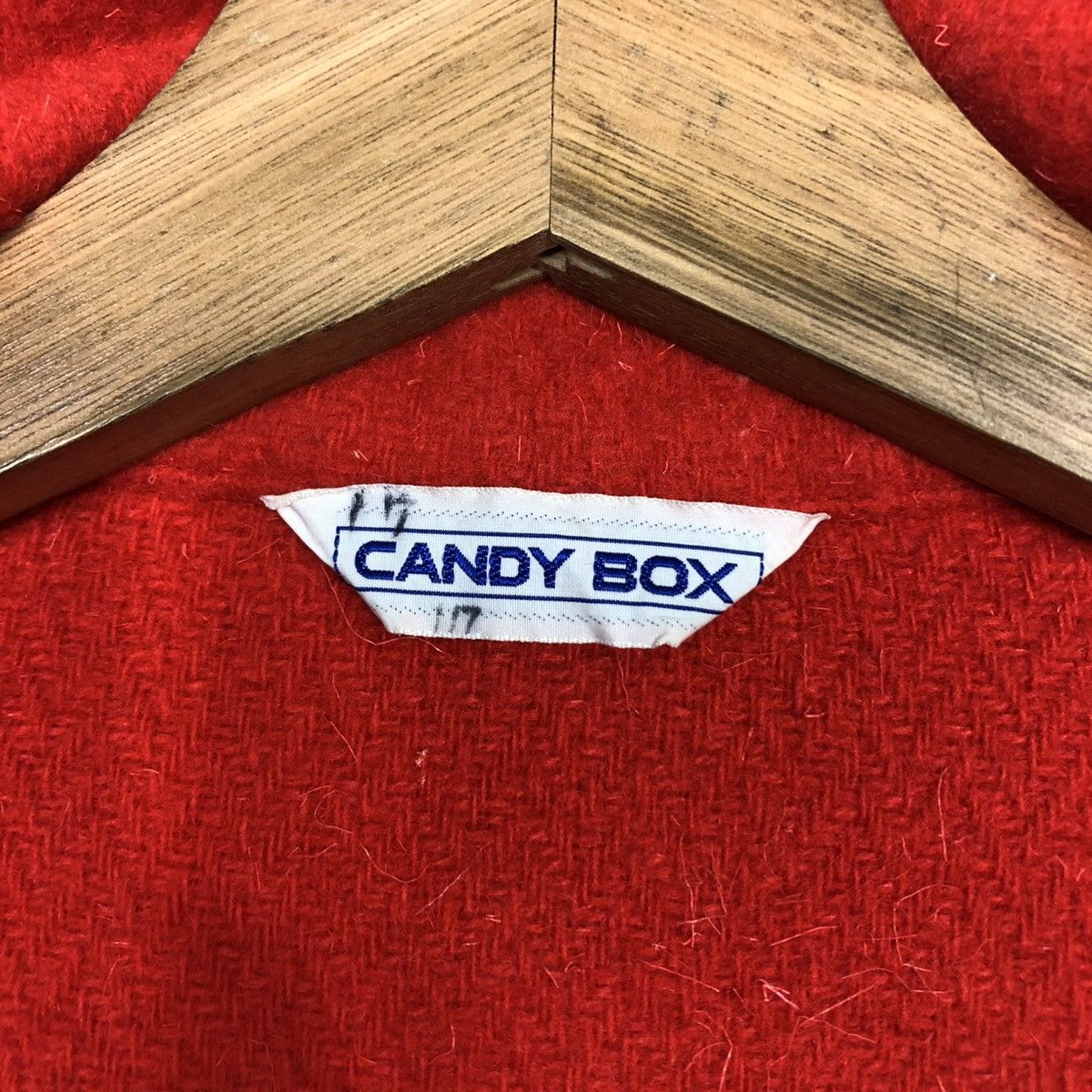 Japanese Brand 🔥VINTAGE WOOL BUTTON JACKET CANDY BOX ISSEY MIYAKE Size US M / EU 48-50 / 2 - 19 Thumbnail