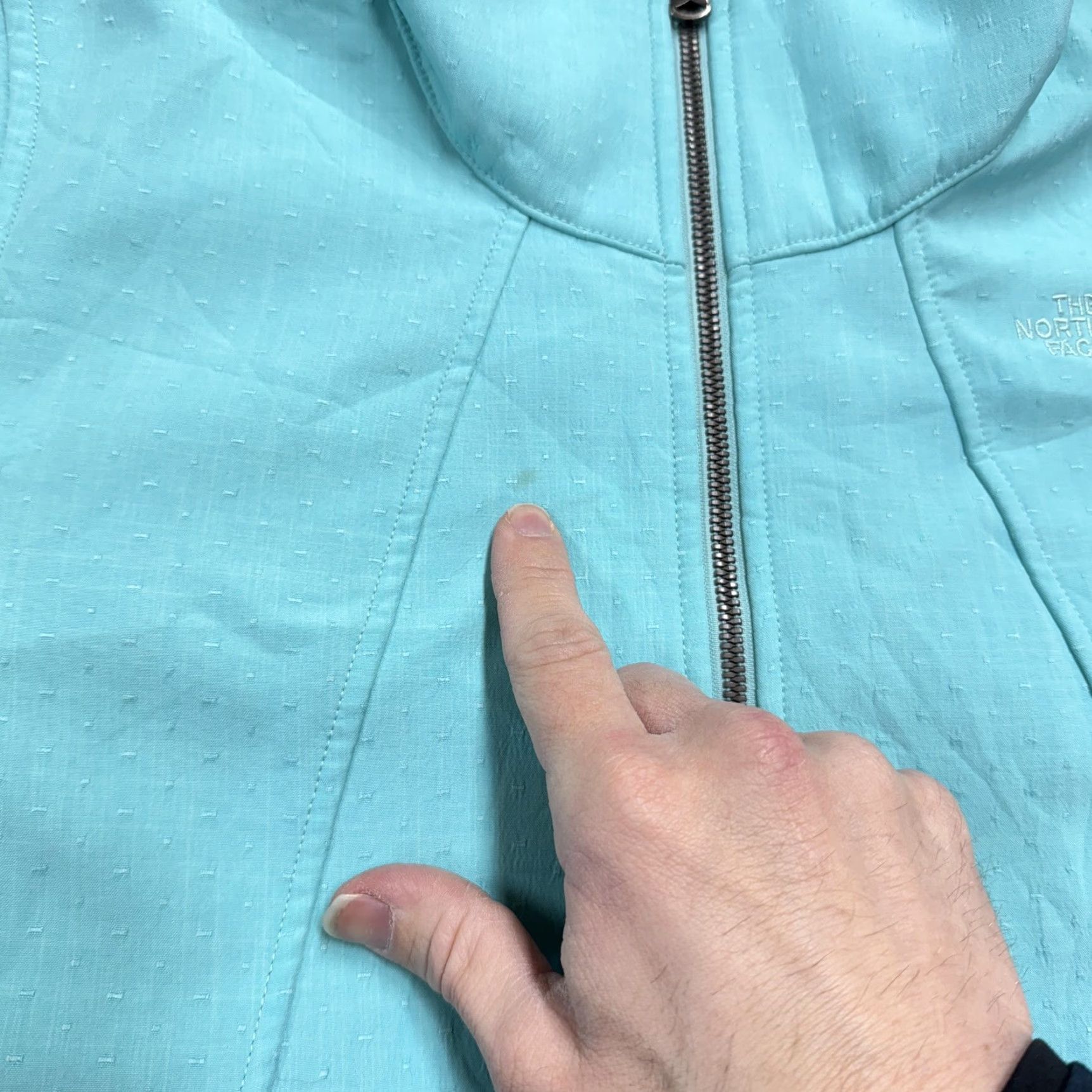 The North Face The North Face Jacket Womens L Aqua Full Zip Lined Outdoor Hiking Green Polyester Lightweight Zip Pockets Casual Travel Mens Womens? Size L / US 10 / IT 46 - 4 Thumbnail