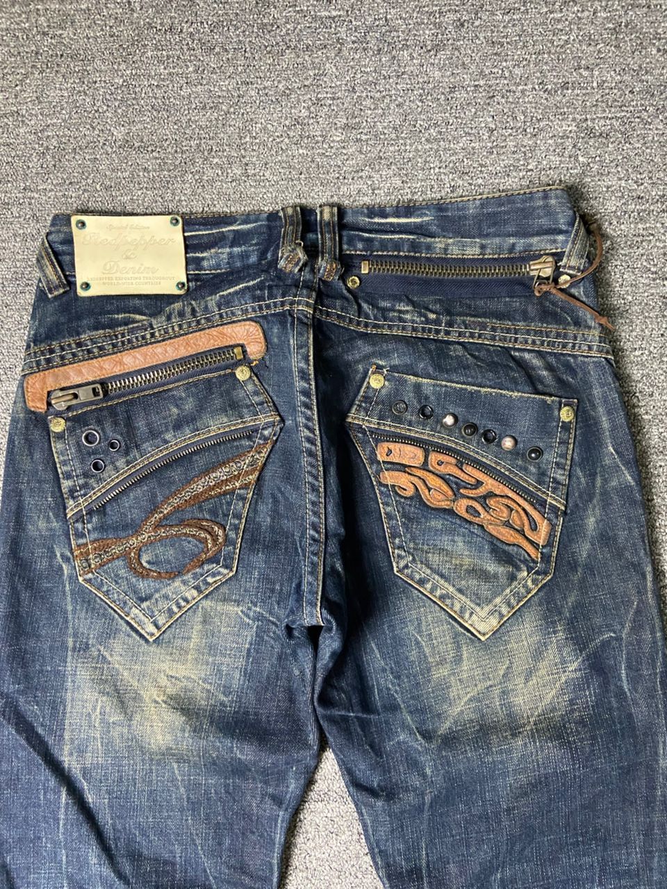 Japanese Brand 🔥Vintage RED PEPPER Distressed Denim Jeans🔥 (136) Size US 32 / EU 48 - 4 Thumbnail