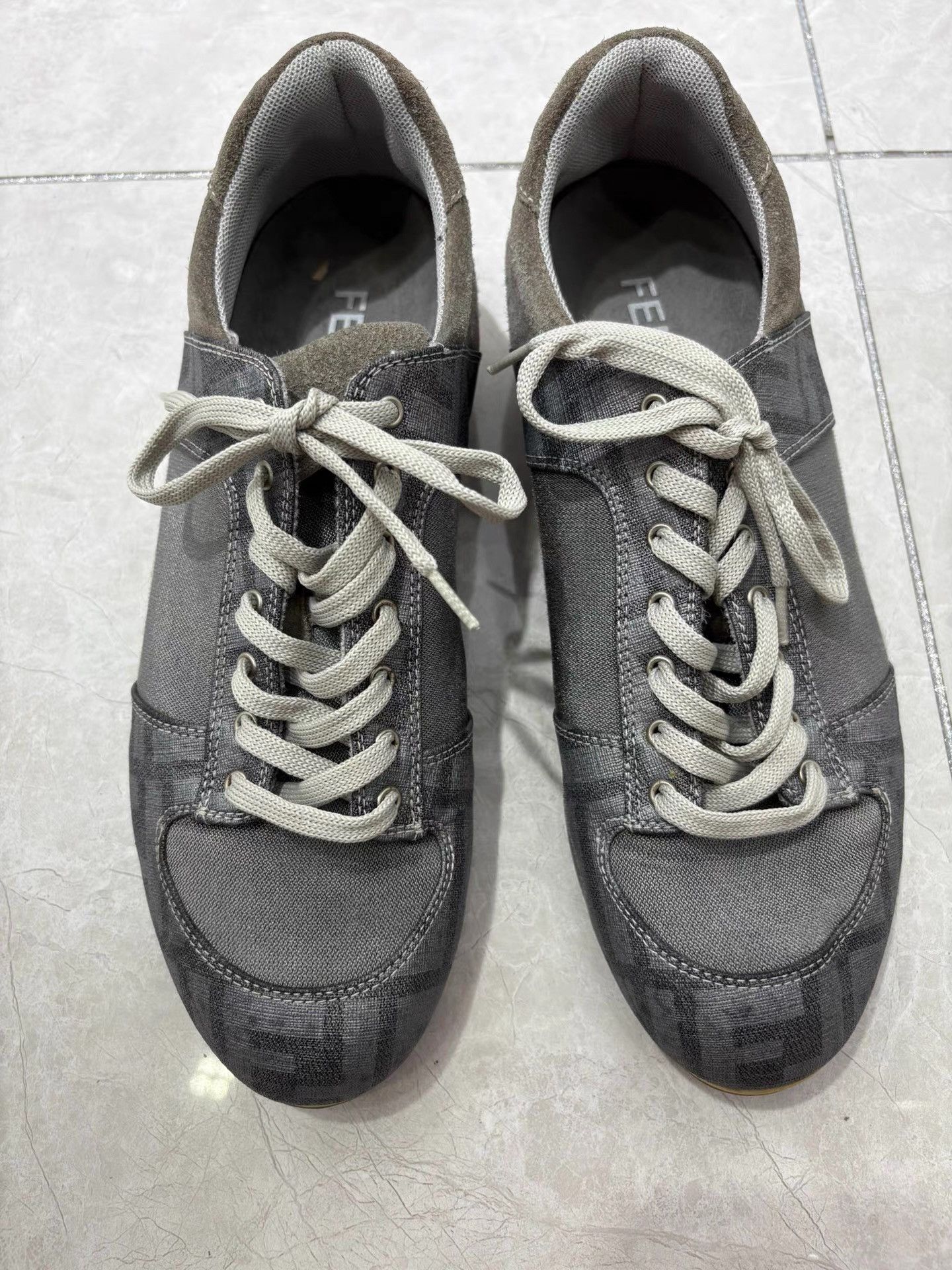 Fendi Fendi Men's Casual Shoes K29 Size US 7 / EU 40 - 1 Thumbnail