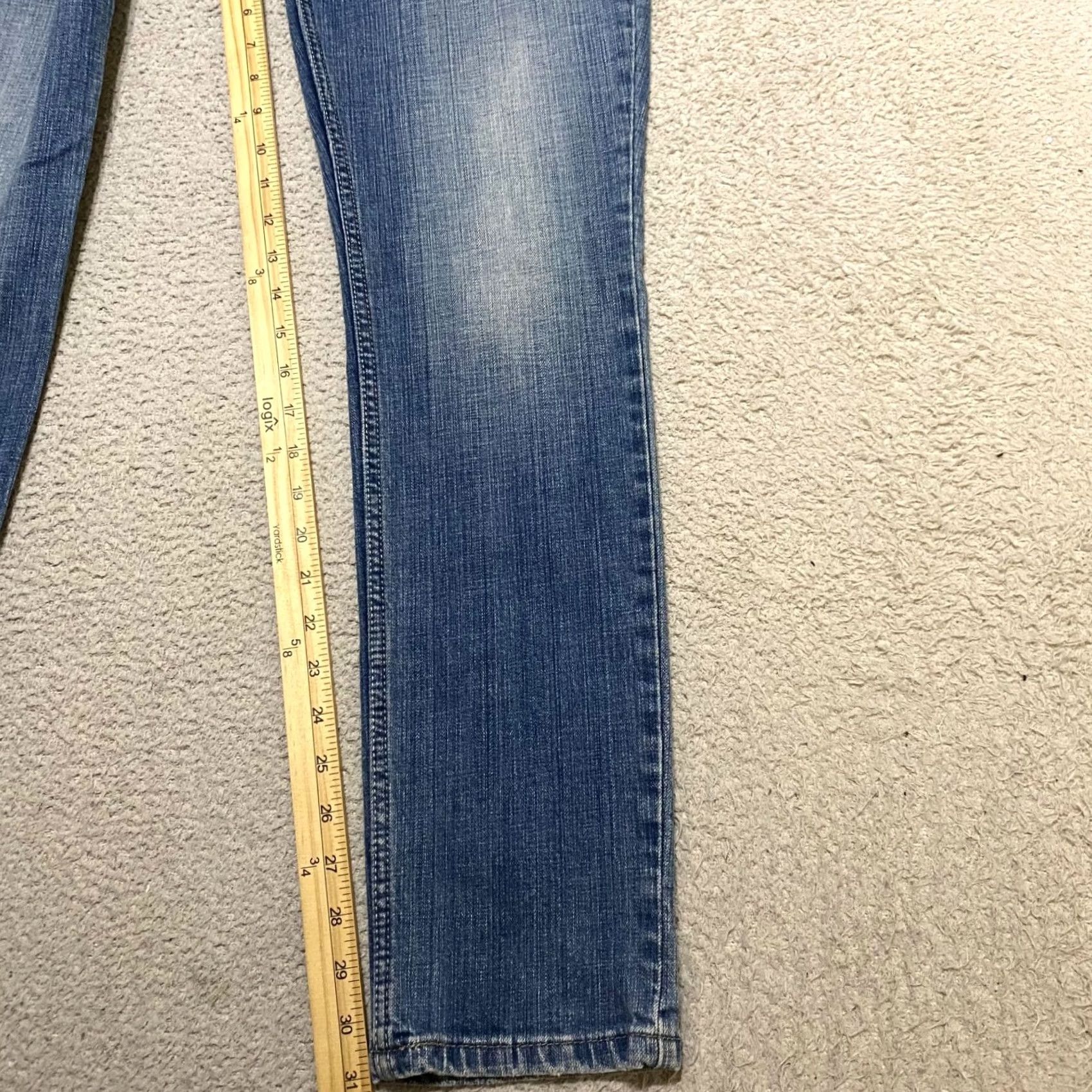 Levi's Levi's Jeans Blue Denim Medium Wash Low Rise Skinny Leg Womens Size 13 Regular 5-Pocket Design Pocket Size 34" / US 12 / IT 48 - 6 Thumbnail