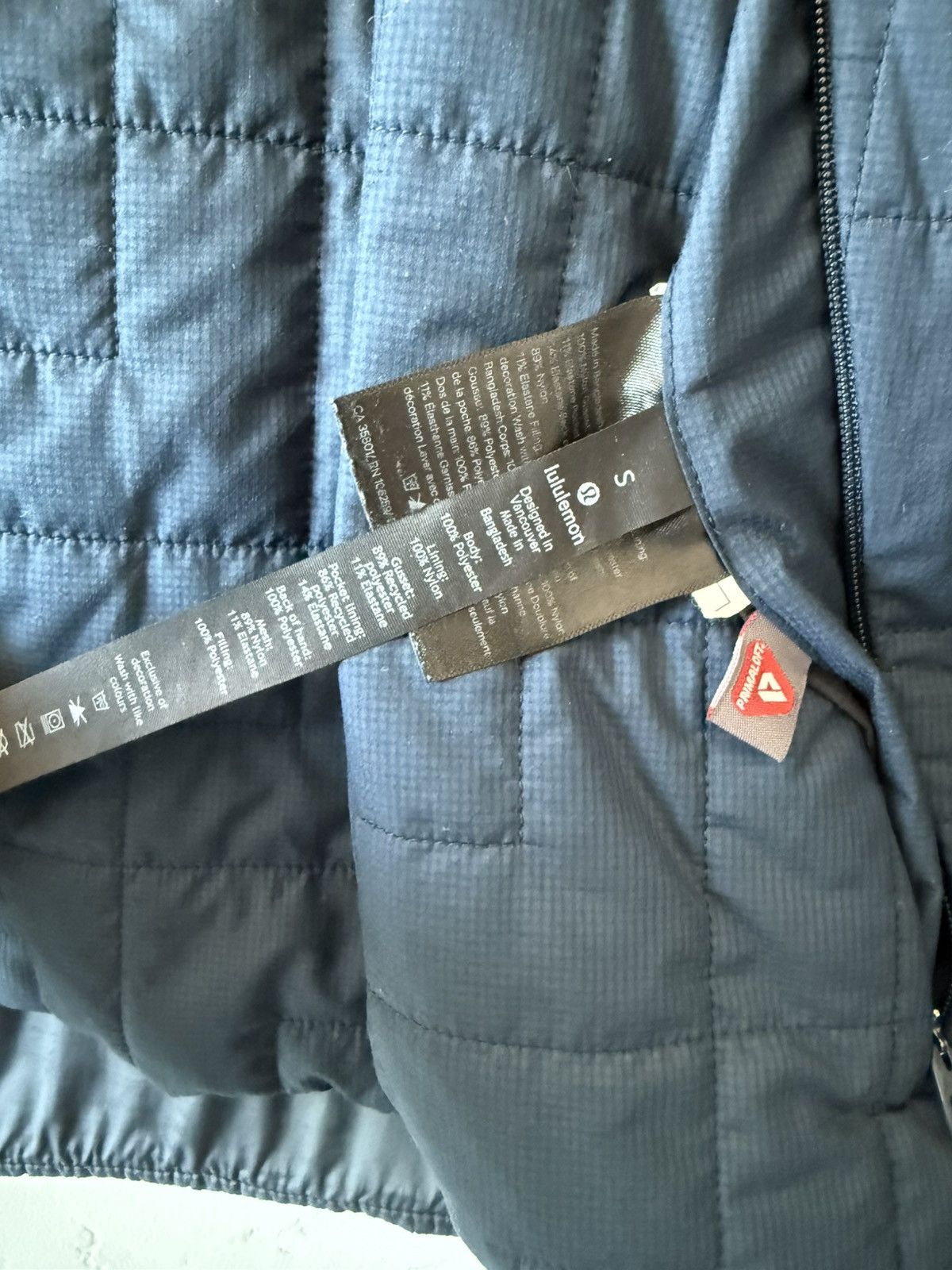 Lululemon Lululemon synthetic down hooded jacket Size US XS / EU 42 / 0 - 5 Thumbnail