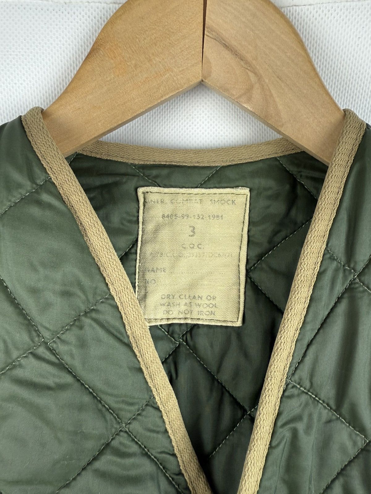 Vintage Vintage British Army Liner Combat Smock Quilted Vest Jacket Size US L / EU 52-54 / 3 - 9 Thumbnail