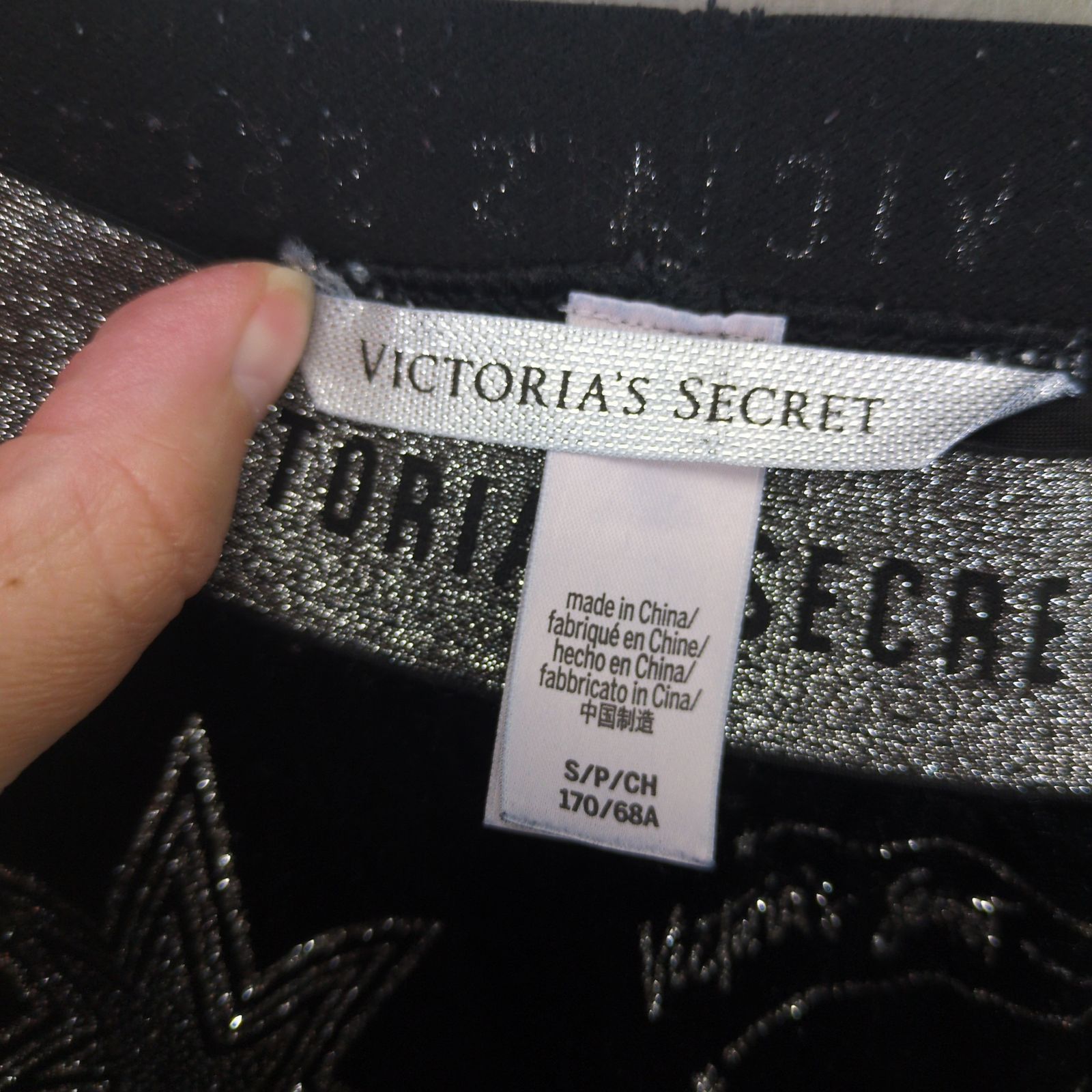 Victoria's Secret Victoria's Secret Shooting Stars Black Velvet Leggings Size 28" / US 6 / IT 42 - 4 Thumbnail
