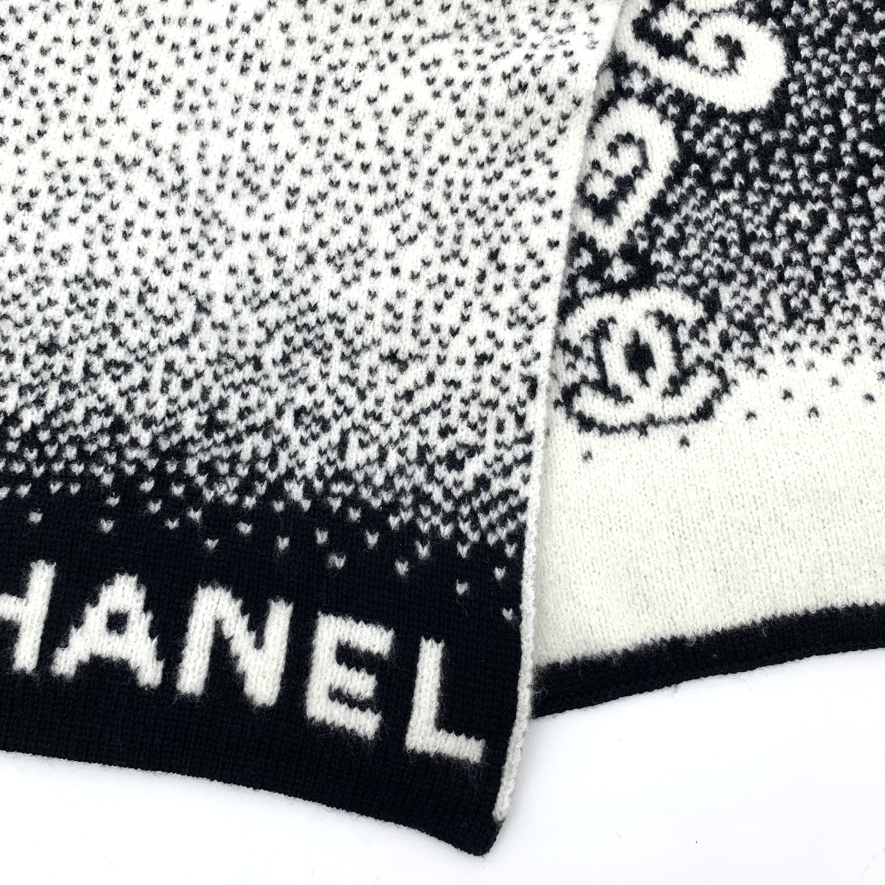 Chanel Chanel Logo Intarsia Cashmere Scarf 185.2×30.7cm Size ONE SIZE - 6 Thumbnail