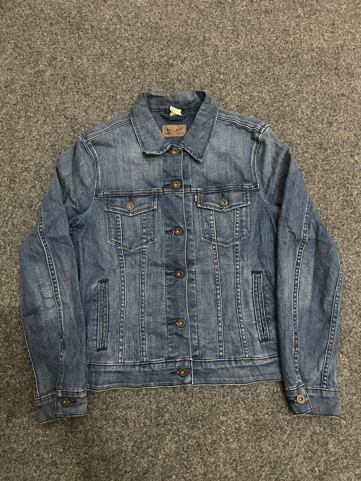 Levi's × Vintage Vintage Levi’s denim jacket women Size L / US 10 / IT 46 - 1 Thumbnail