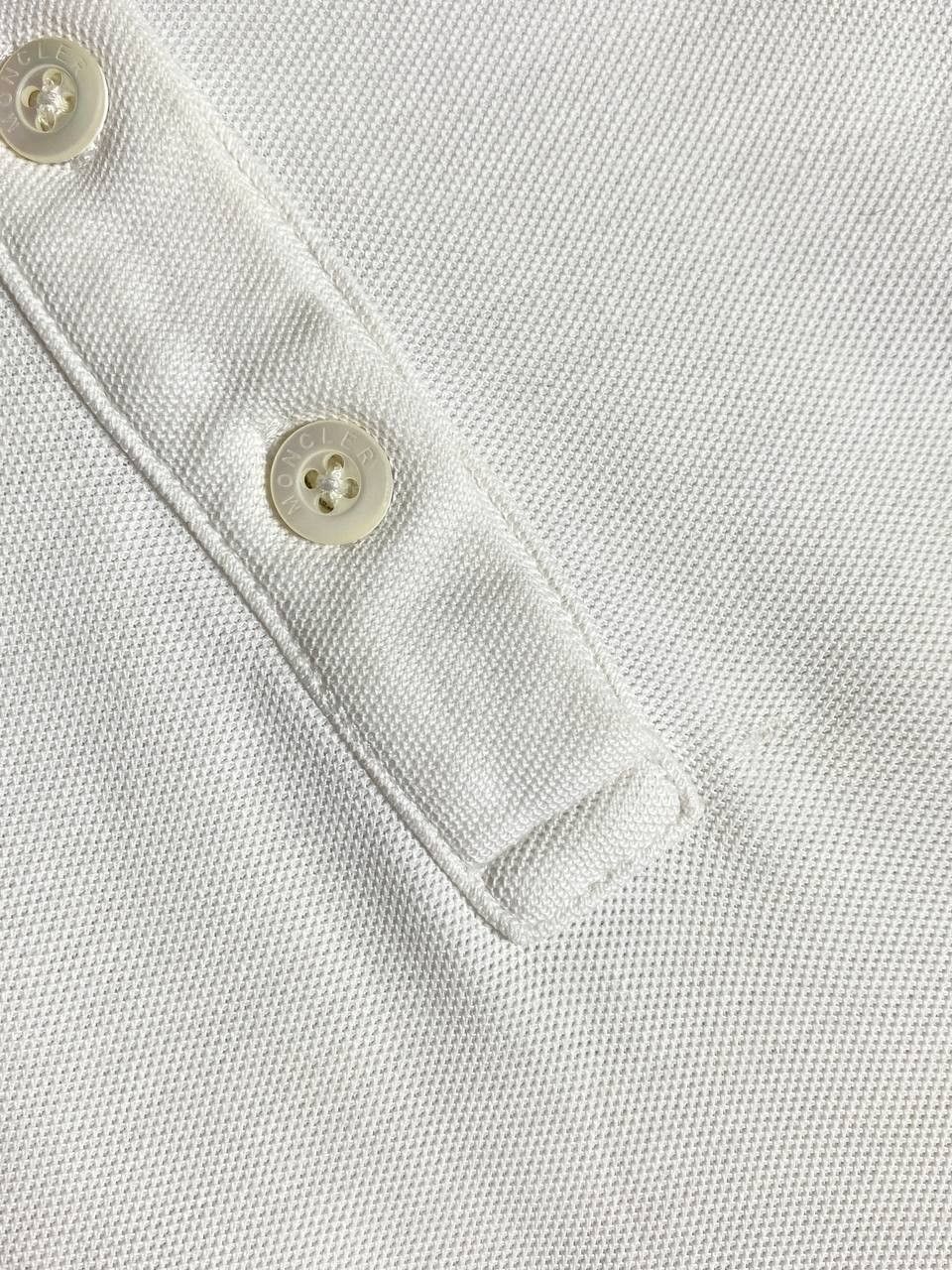 Moncler Moncler Casual Vintage Small Logo Polo Tee T Shirt Size XL / US 12-14 / IT 48-50 - 4 Thumbnail