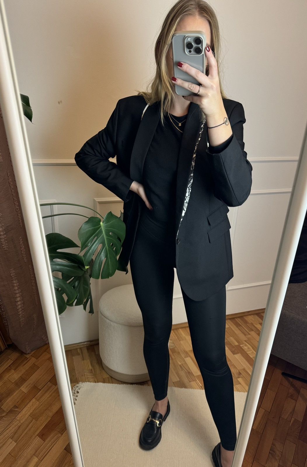 Alexander McQueen Alexander McQueen blazer Size S / US 4 / IT 40 - 1 Thumbnail