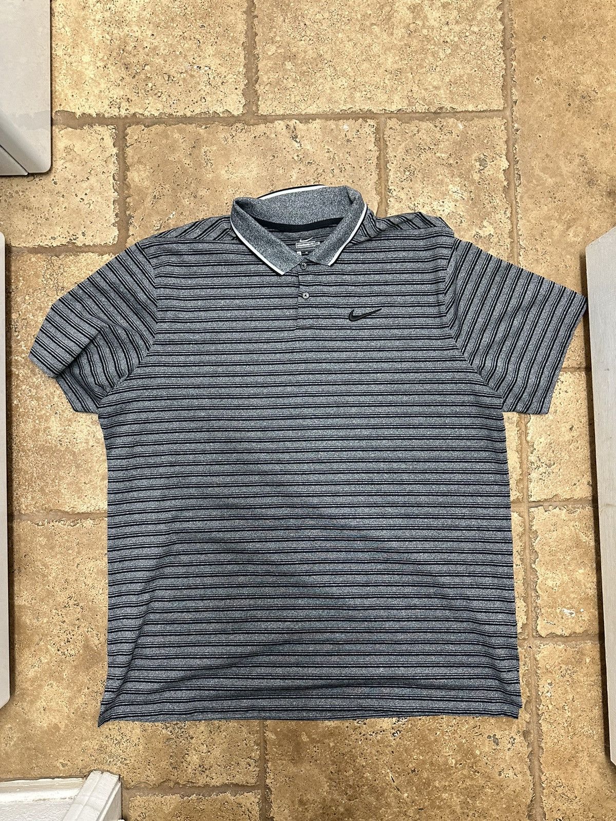 Nike Nike Men’s Polo Shirt Embroidered Swoosh Standard Dri Fit Size US XL / EU 56 / 4 - 1 Thumbnail