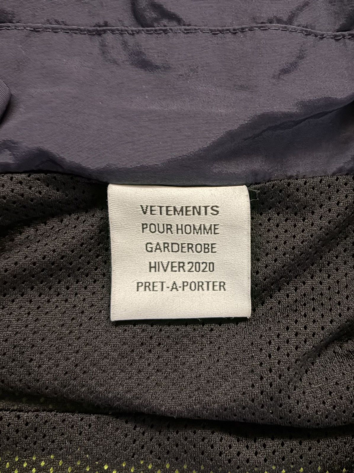 Vetements Vetements F/W19 Hi-Vis Anarchy Reflective Parka Size US XXL / EU 58 / 5 - 17 Thumbnail