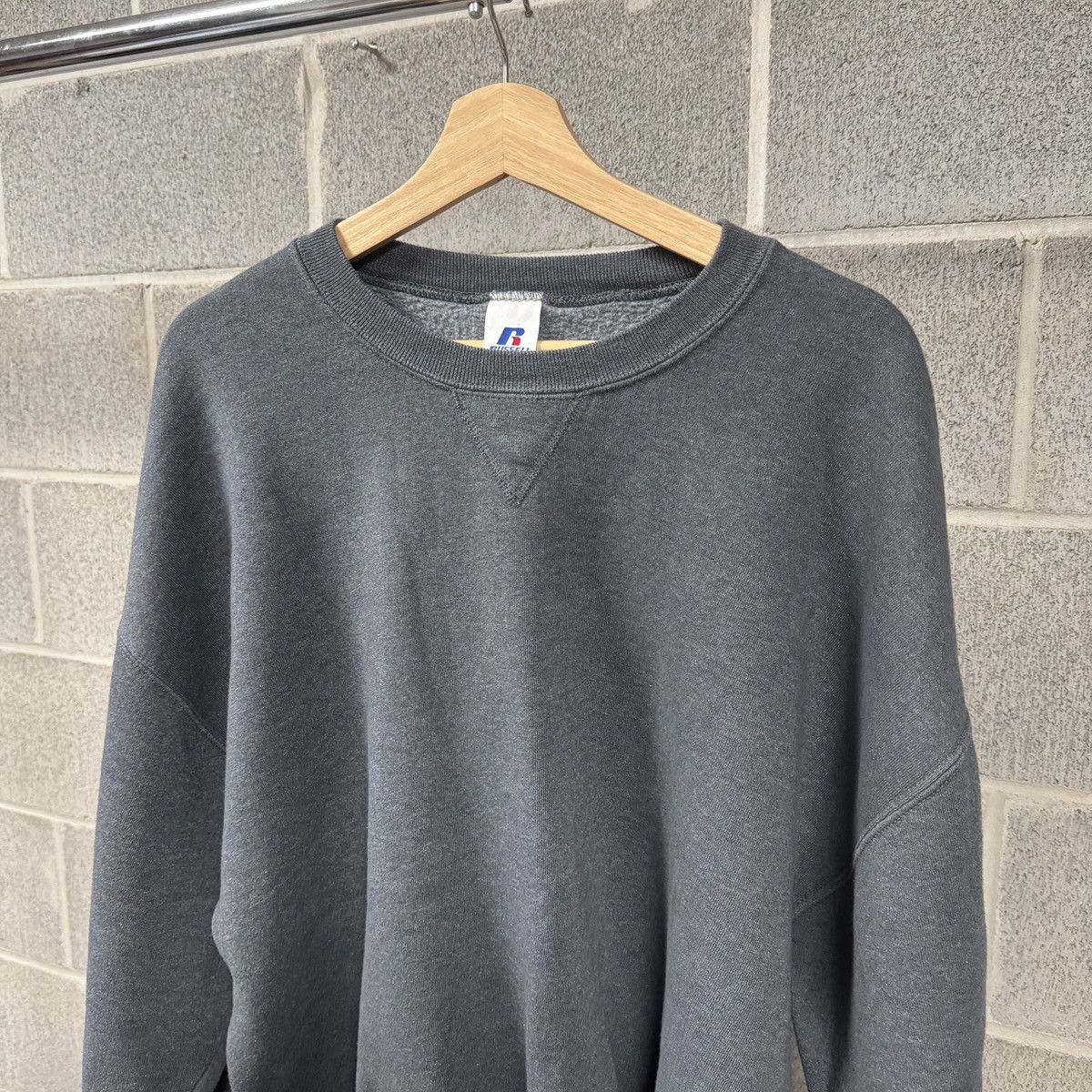 Vintage Blank Grey Russell Athletic Sweatshirt ERD Grunge Chrome Size US XXL / EU 58 / 5 - 2 Thumbnail