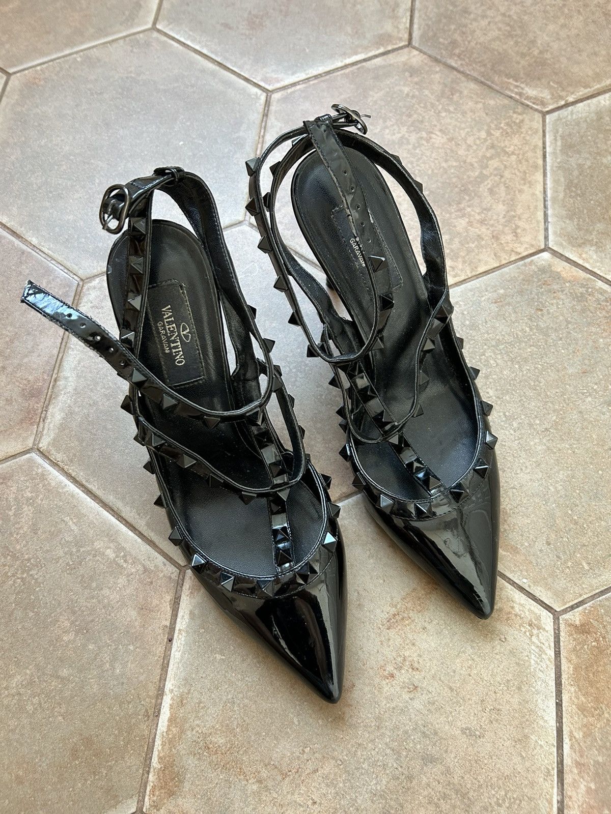 Valentino Valentino Garavani Rockstud Slingback Stiletto Leather Heels Size US 9 / IT 39 - 2 Thumbnail