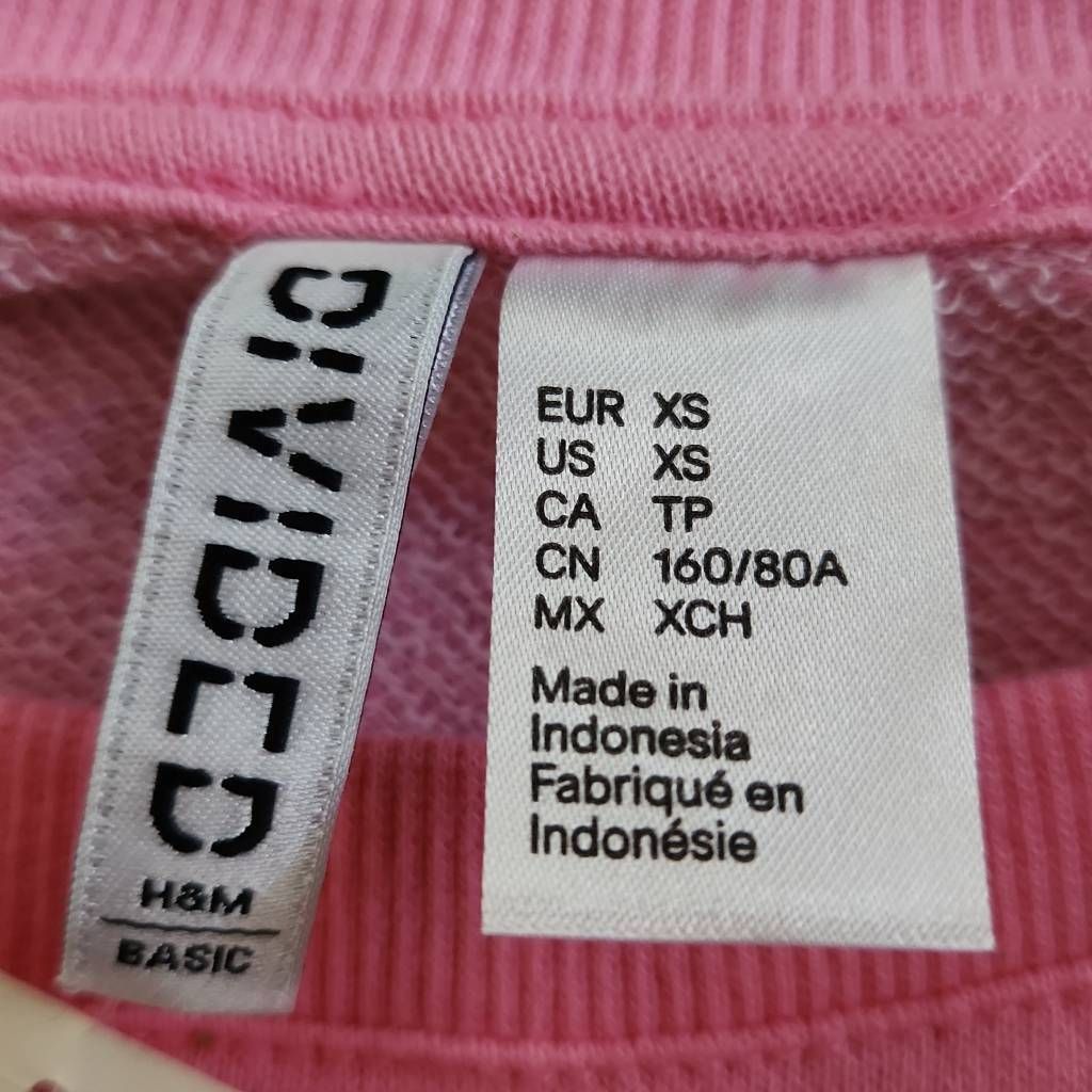 H&M Divided H&M Women's Size XS Pink Crop Sweatshirt Size XS / US 0-2 / IT 36-38 - 2 Thumbnail