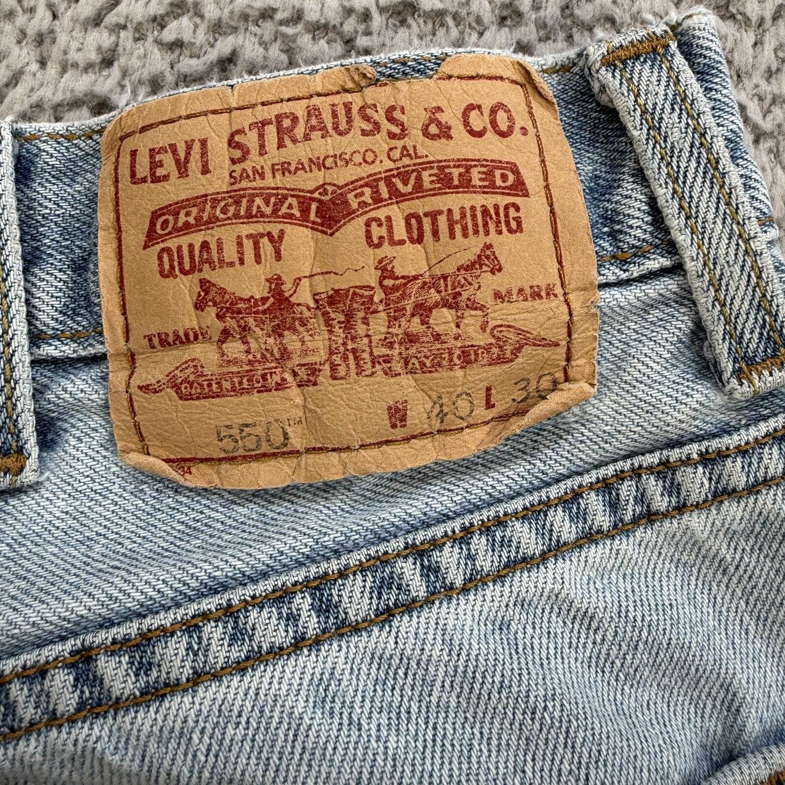 Levi's Levis 550 Baggy Denim Cropped Jeans 37x24 Light Wash Relaxed Size US 37 - 6 Thumbnail