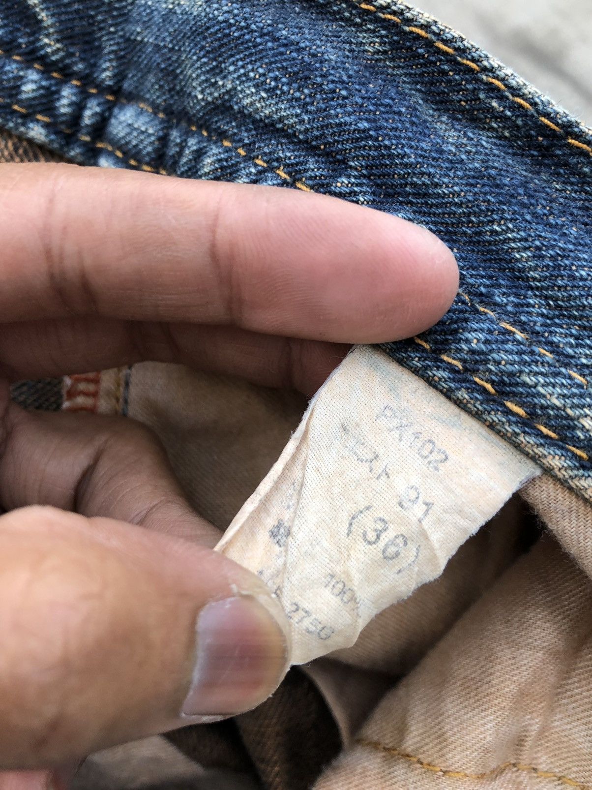 Japanese Brand RUSTY BLUE GL HEART DISTRESSED JEANS Size US 37 - 4 Thumbnail