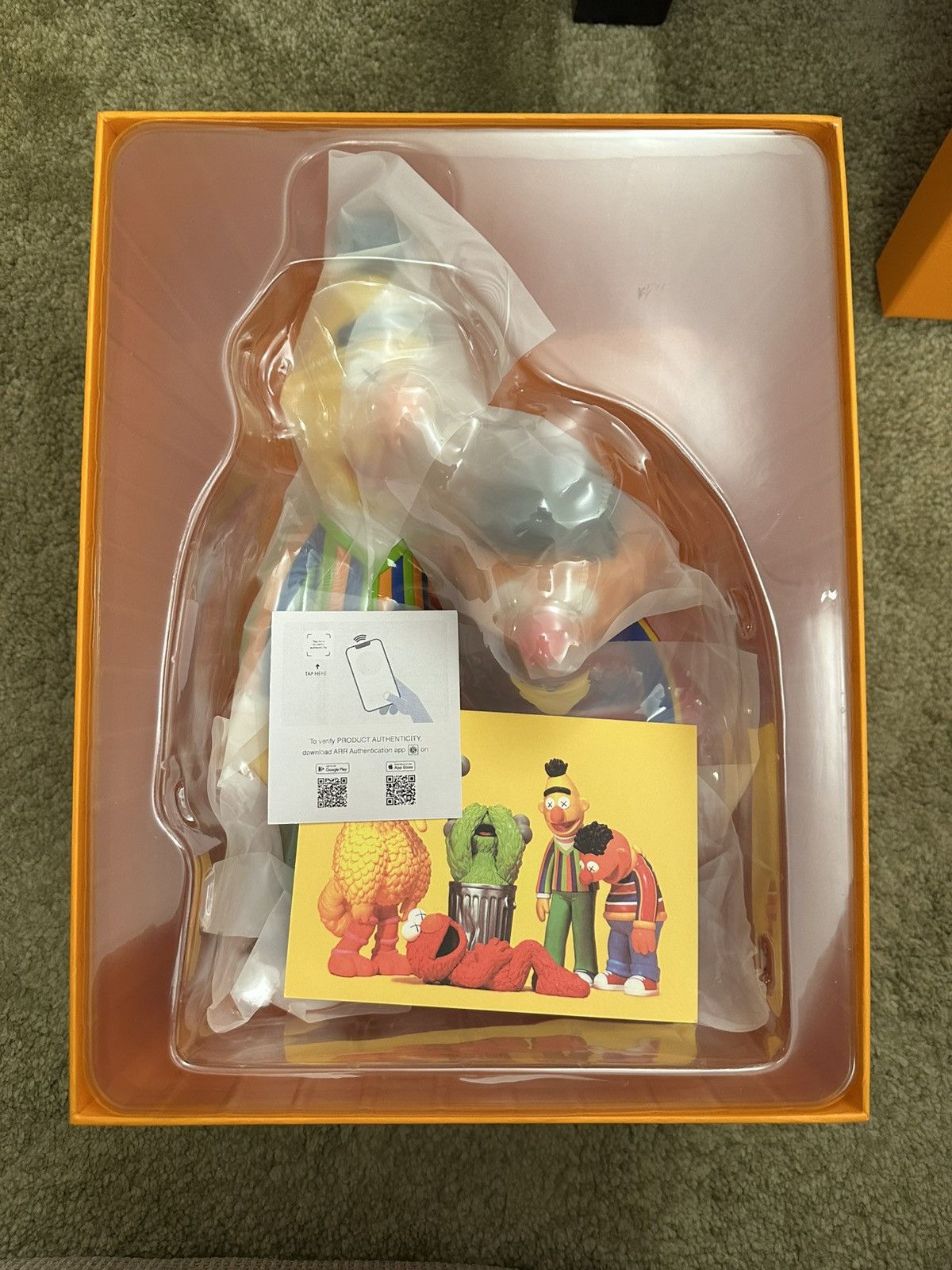 Kaws KAWS x Sesame Street Full Set Elmo Bert Ernie Oscar Big Bird Size ONE SIZE - 3 Thumbnail