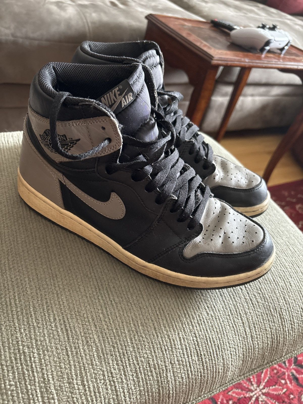 Jordan Brand Jordan 1 Retro High “Shadow” 2018 Size US 10 / EU 43 - 1 Thumbnail