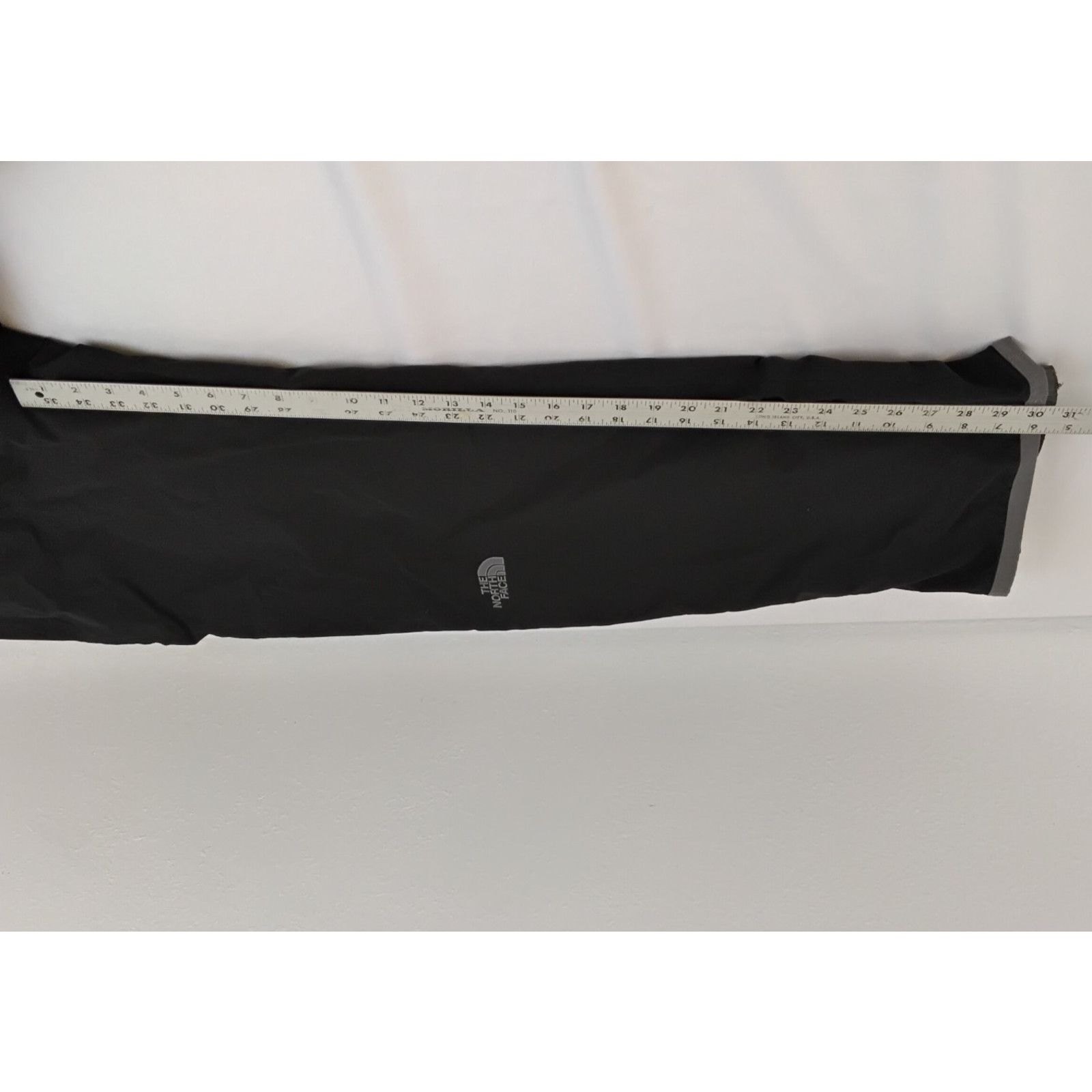 The North Face The North Face Hyvent Ski Pants Men's L Black Waterproof Size US 35 - 11 Thumbnail