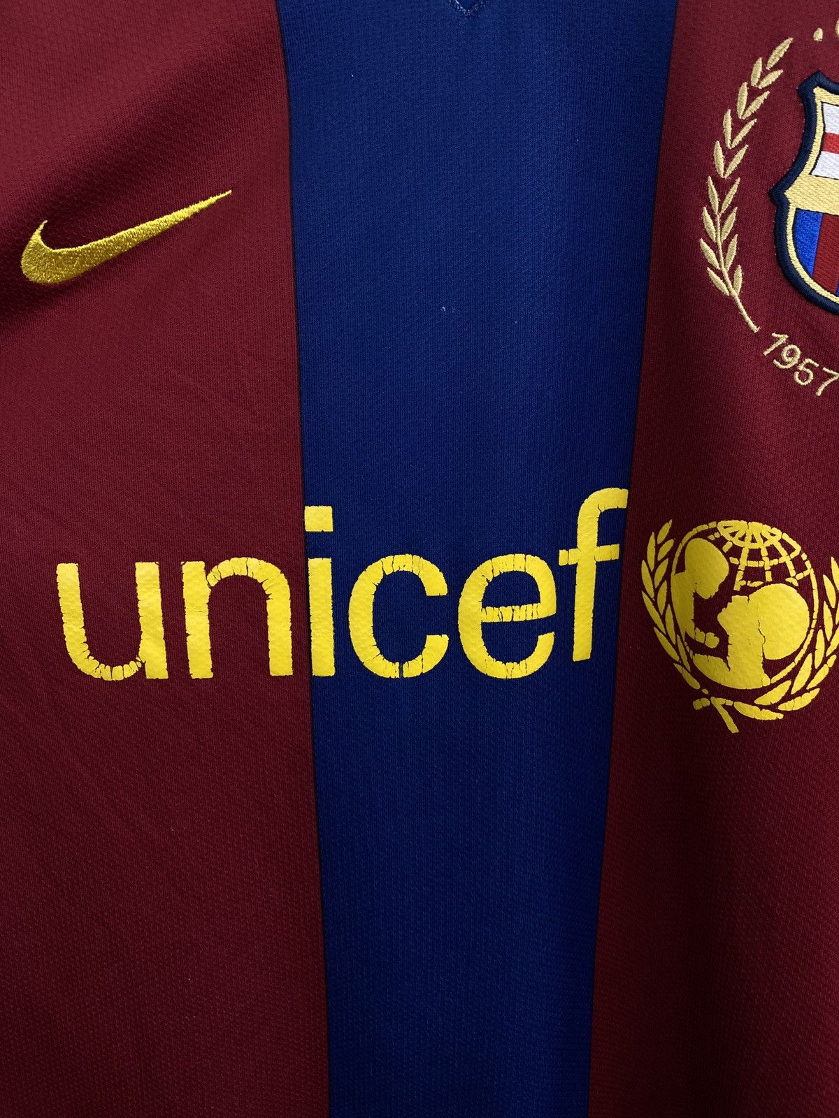 Nike Vintage 2007 F. C. Barcelona Nike Soccer Jersey T-Shirt Rare Size US M / EU 48-50 / 2 - 15 Thumbnail