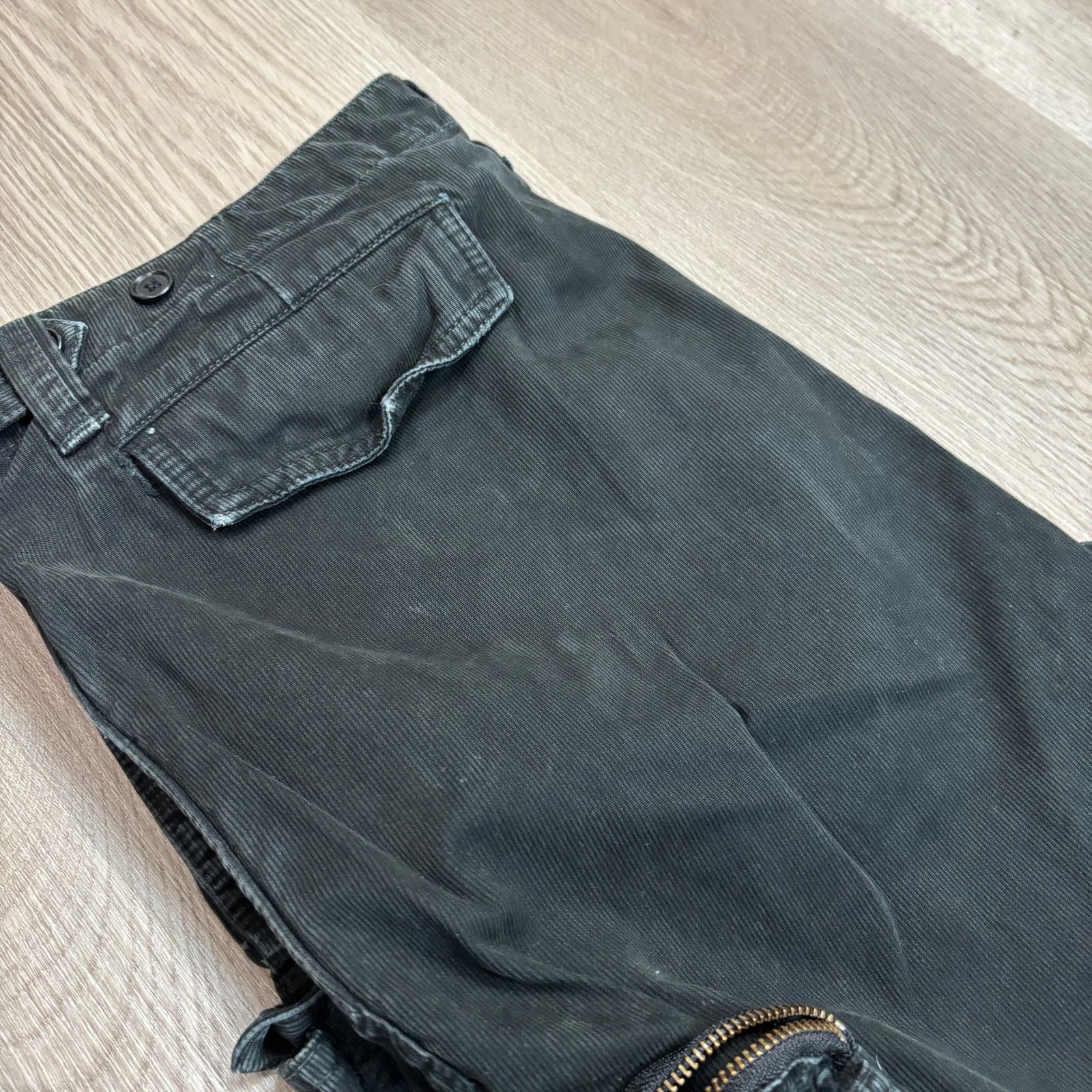 John Varvatos Rare John Varvatos Flight Cargo Corduroy Pants Men's 36x31 Size US 36 / EU 52 - 12 Thumbnail