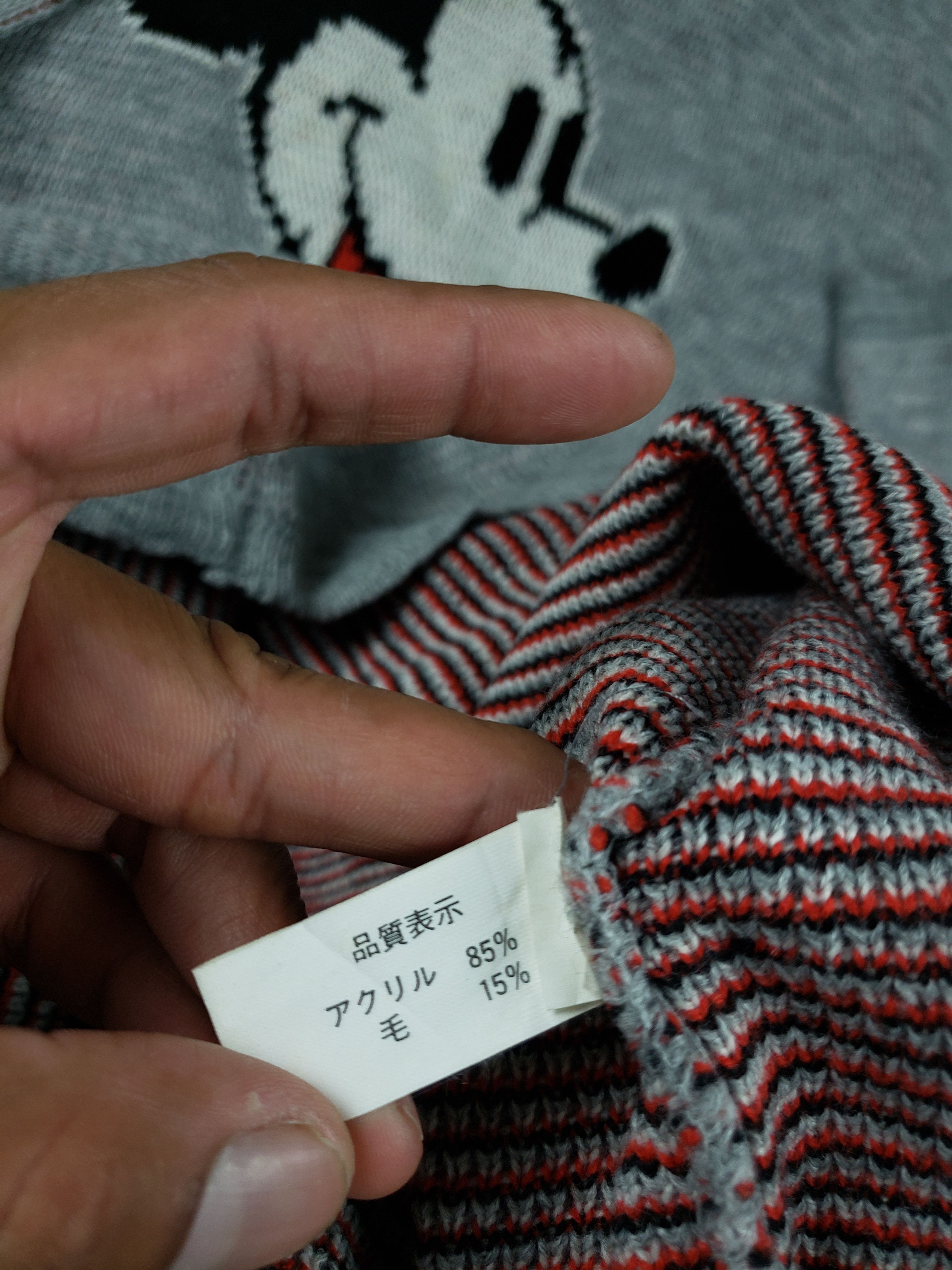 Disney × Mickey Mouse × Vintage Vintage Mickey Mouse Cardigan Knit Size US M / EU 48-50 / 2 - 6 Thumbnail