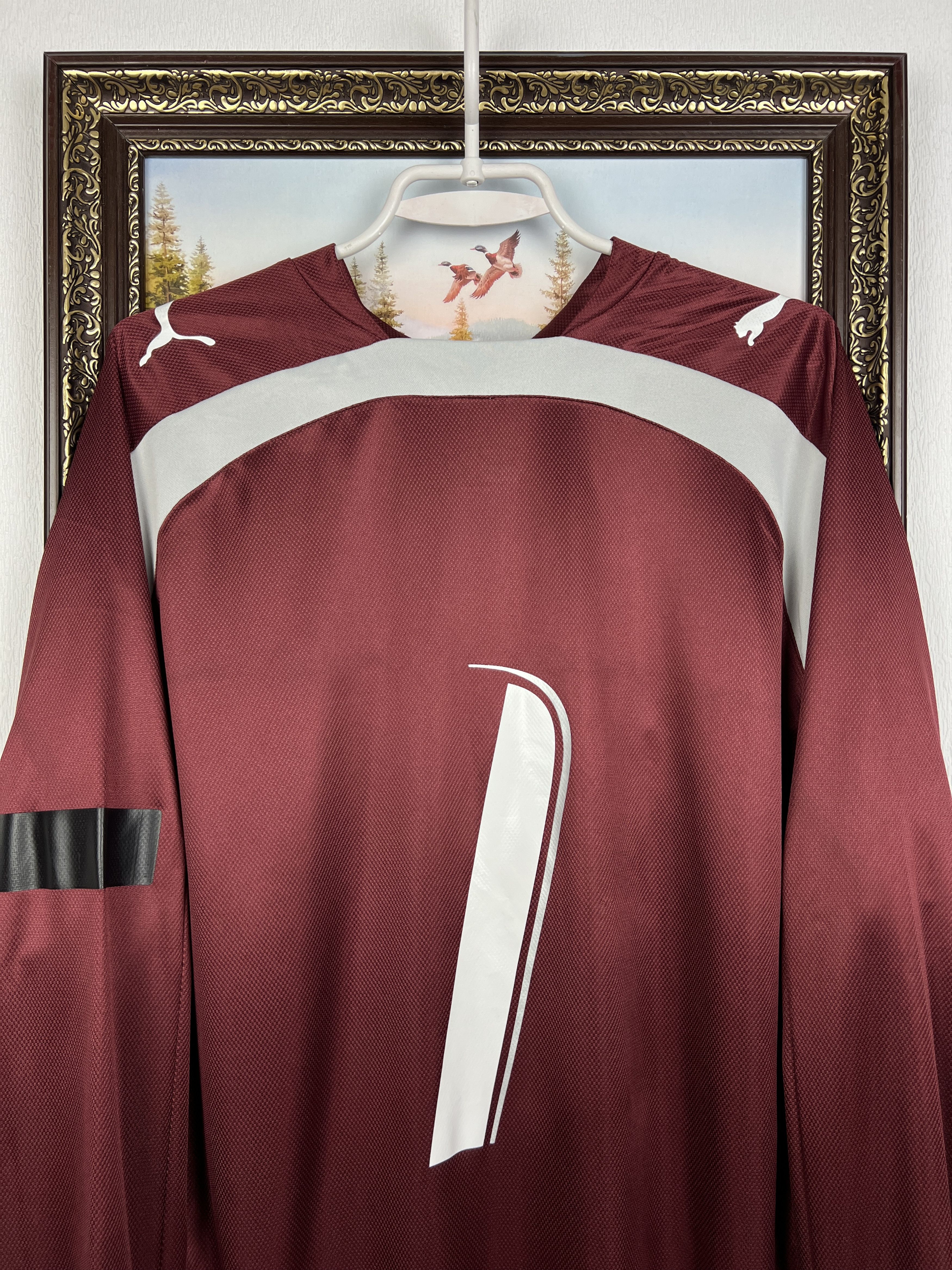 Puma Poland Goalkeeper football shirt Soccer Player Issue Jersey Size US XL / EU 56 / 4 - 12 Thumbnail