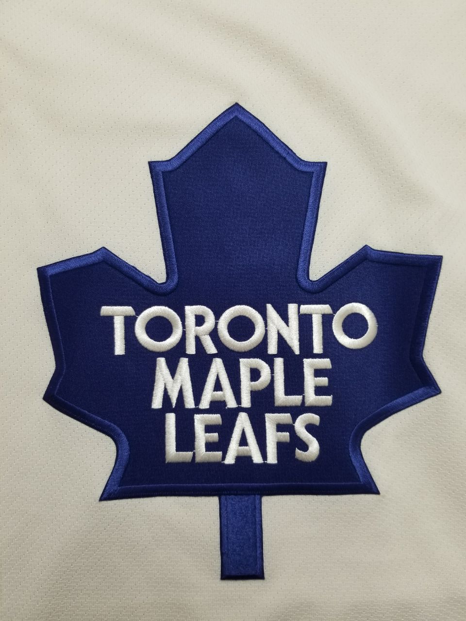 Ccm Toronto Maples Leafs NHL Hockey Jersey Air Knit Center Ice Size US L / EU 52-54 / 3 - 7 Thumbnail
