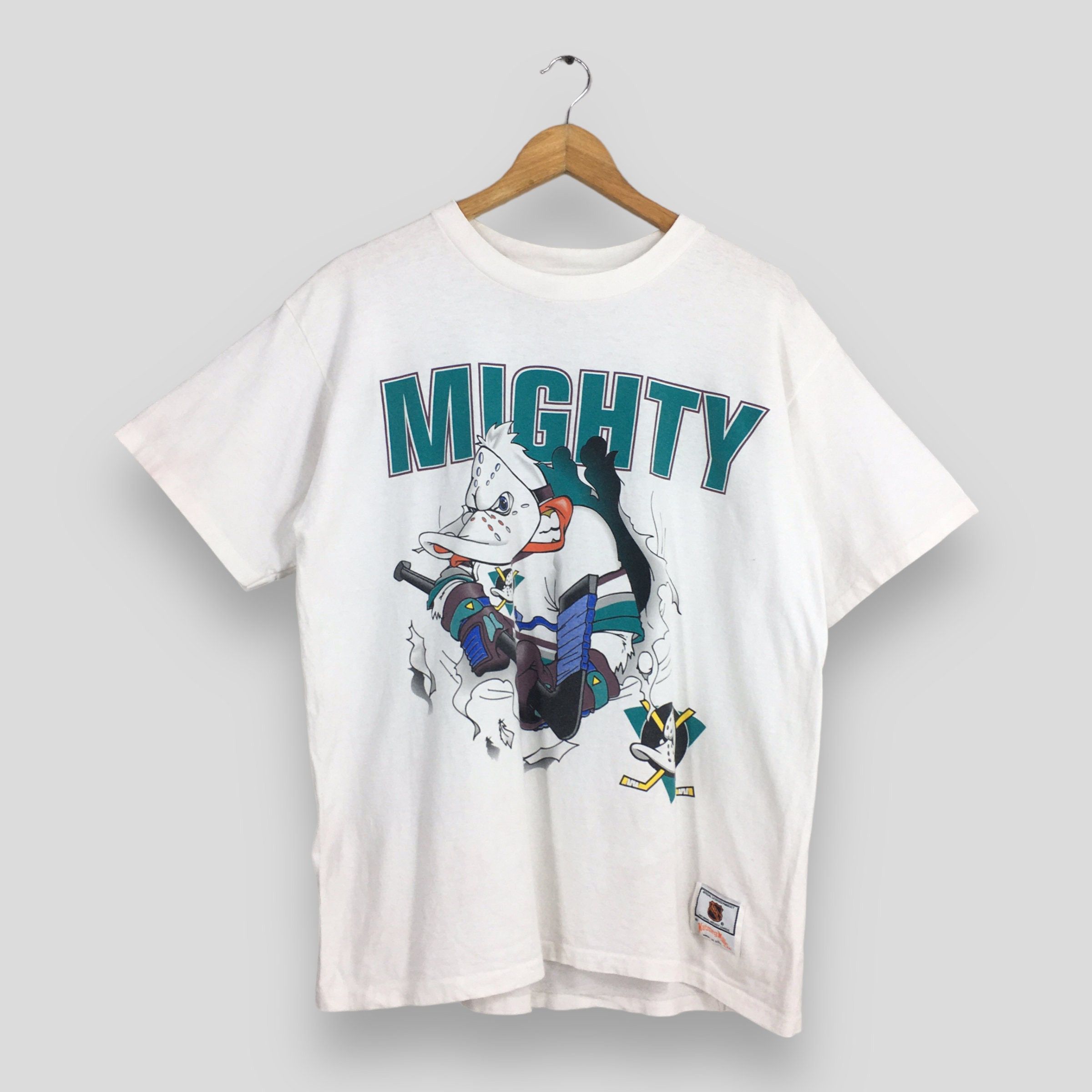 Image of Vintage 90's Mighty Ducks Hockey Sportswear Nhl Tshirt XL in White, Men's