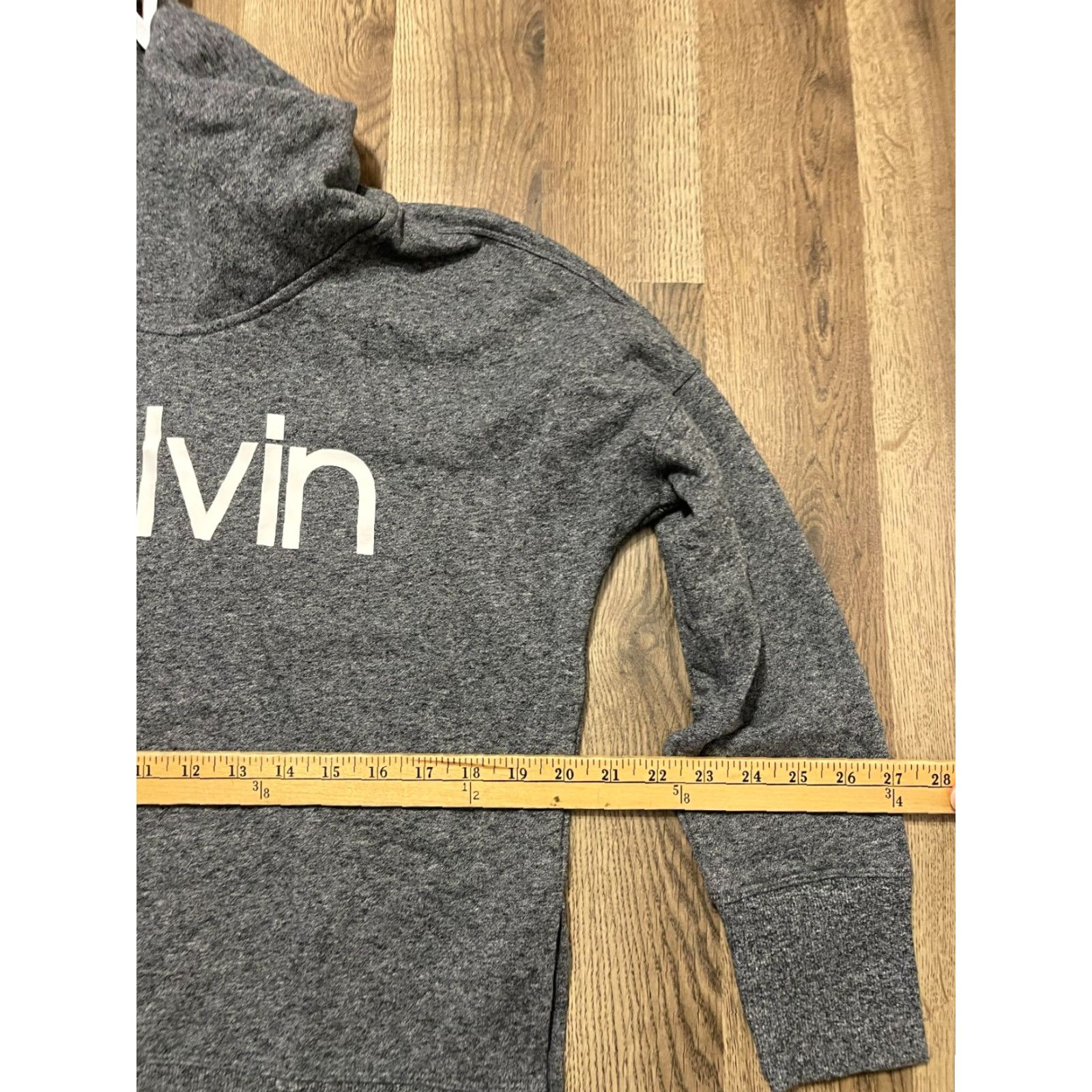 Calvin Klein VINTAGE Calvin Klein Sweater? (No size tag) Gray Turtleneck Long Sleeve Logo Pullover Womens Large? Size L / US 10 / IT 46 - 6 Thumbnail