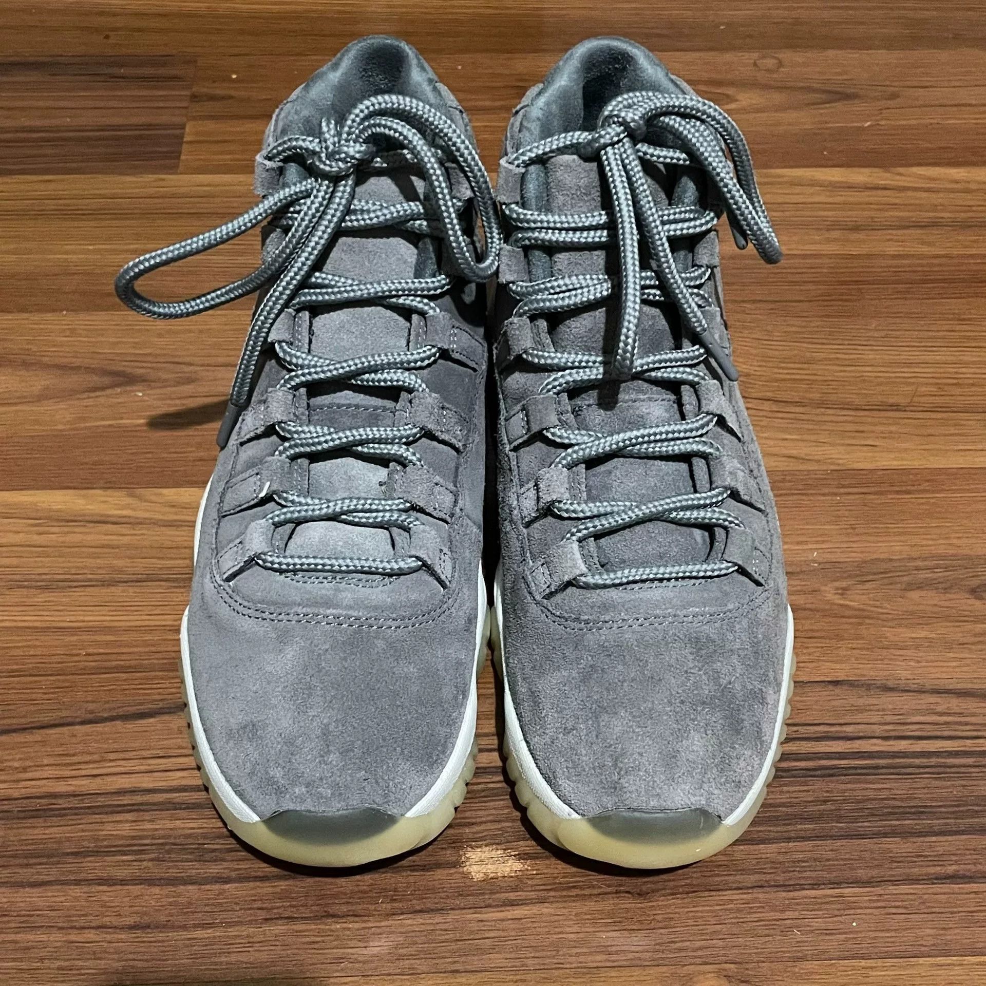 Jordan Brand Air Jordan 11 Gray Suede EDC Size US 8 / EU 41 - 1 Thumbnail